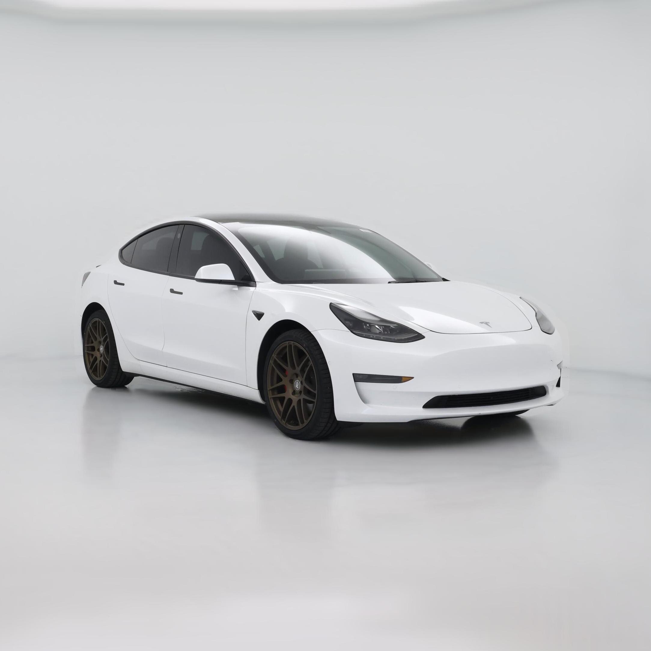 Thumbnail: 2022 Tesla Model 3 - 1