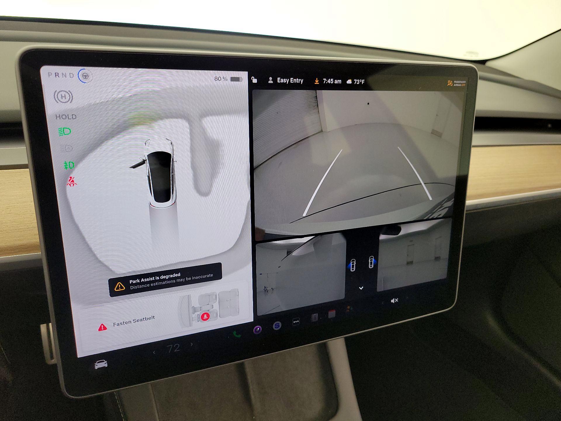 Thumbnail: 2022 Tesla Model 3 - 14