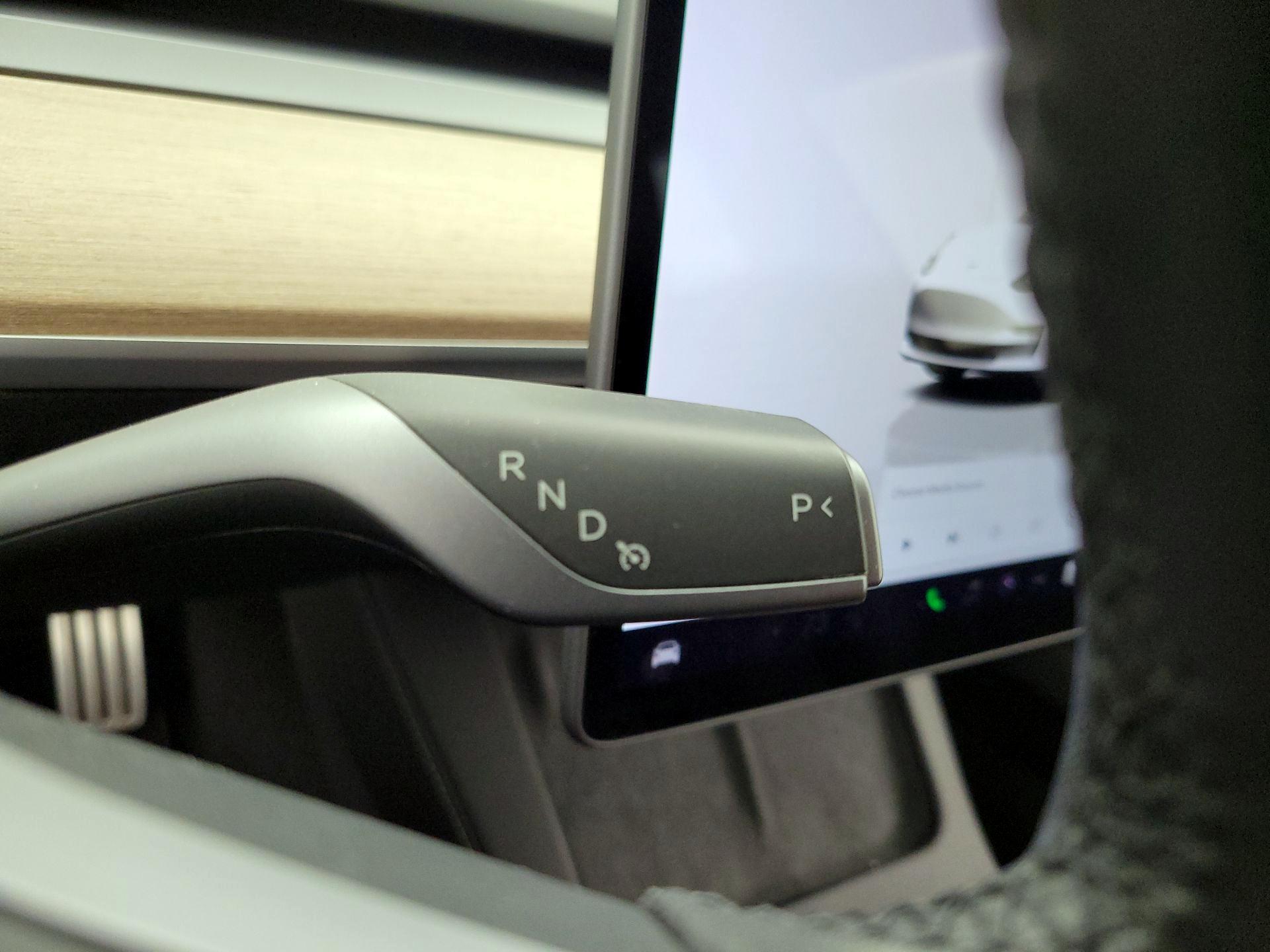 Thumbnail: 2022 Tesla Model 3 - 17