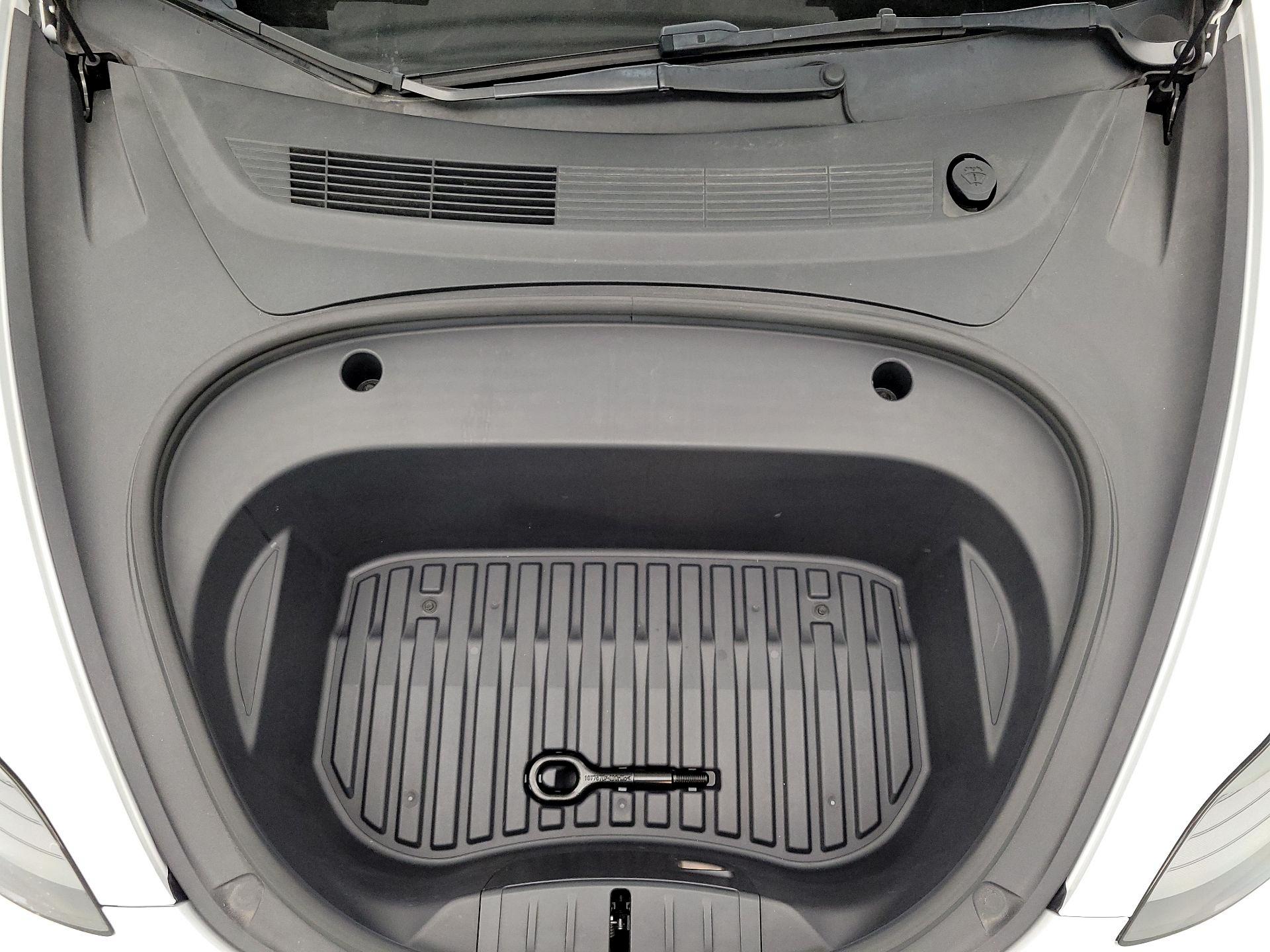 Thumbnail: 2022 Tesla Model 3 - 20