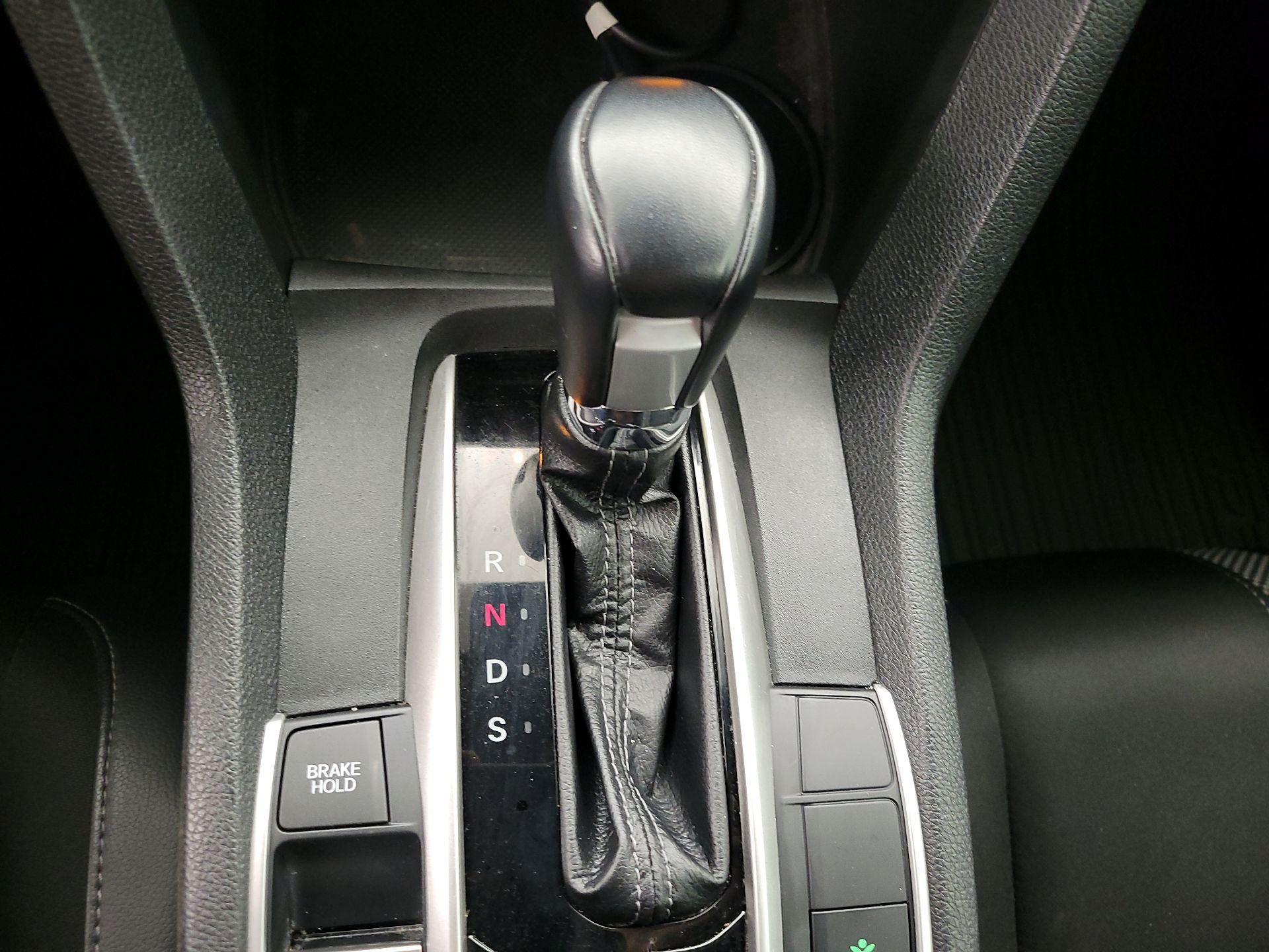 Thumbnail: 2020 Honda Civic - 17