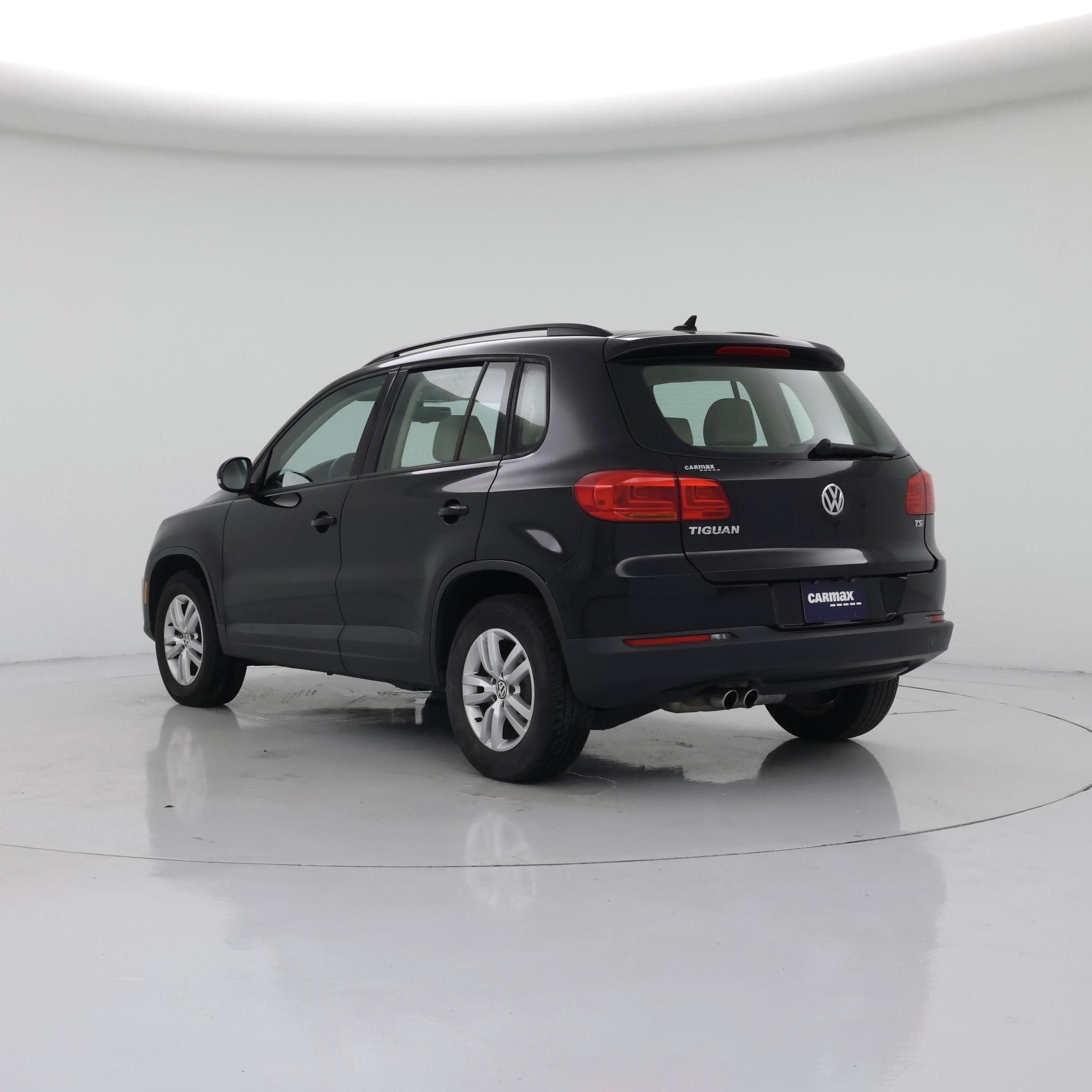 Thumbnail: 2017 Volkswagen Tiguan - 2