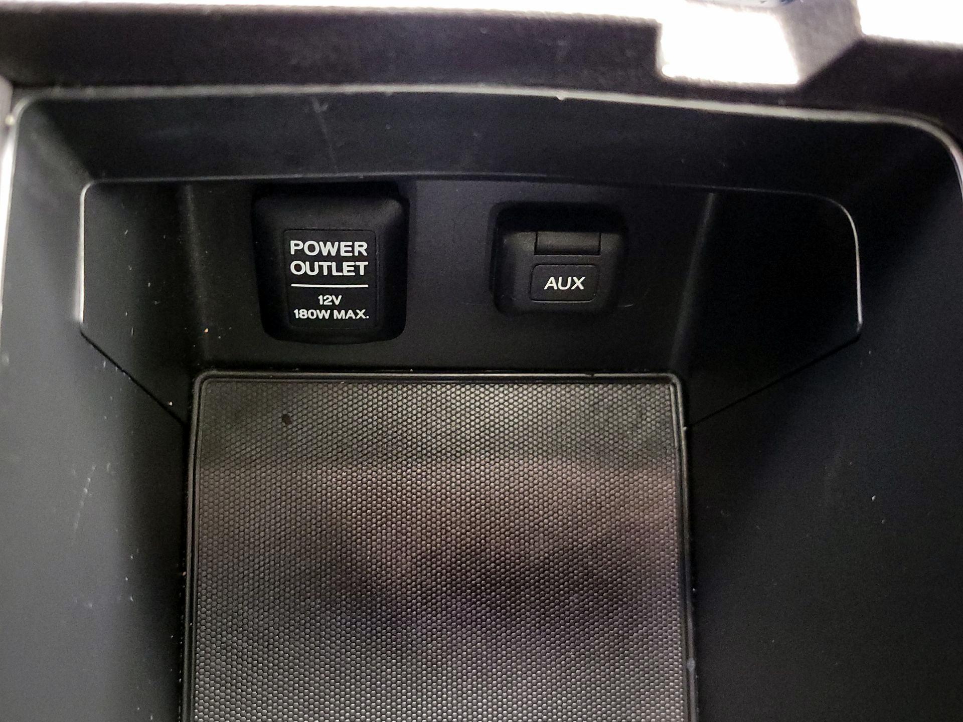 Thumbnail: 2014 Acura ILX - 18