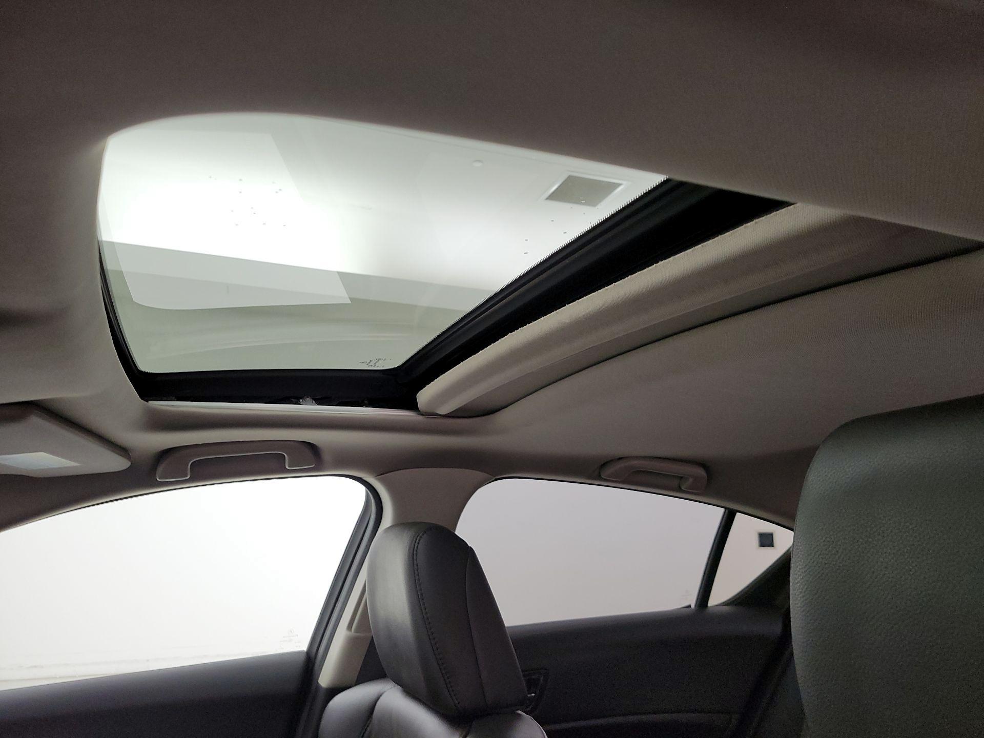 Thumbnail: 2014 Acura ILX - 19