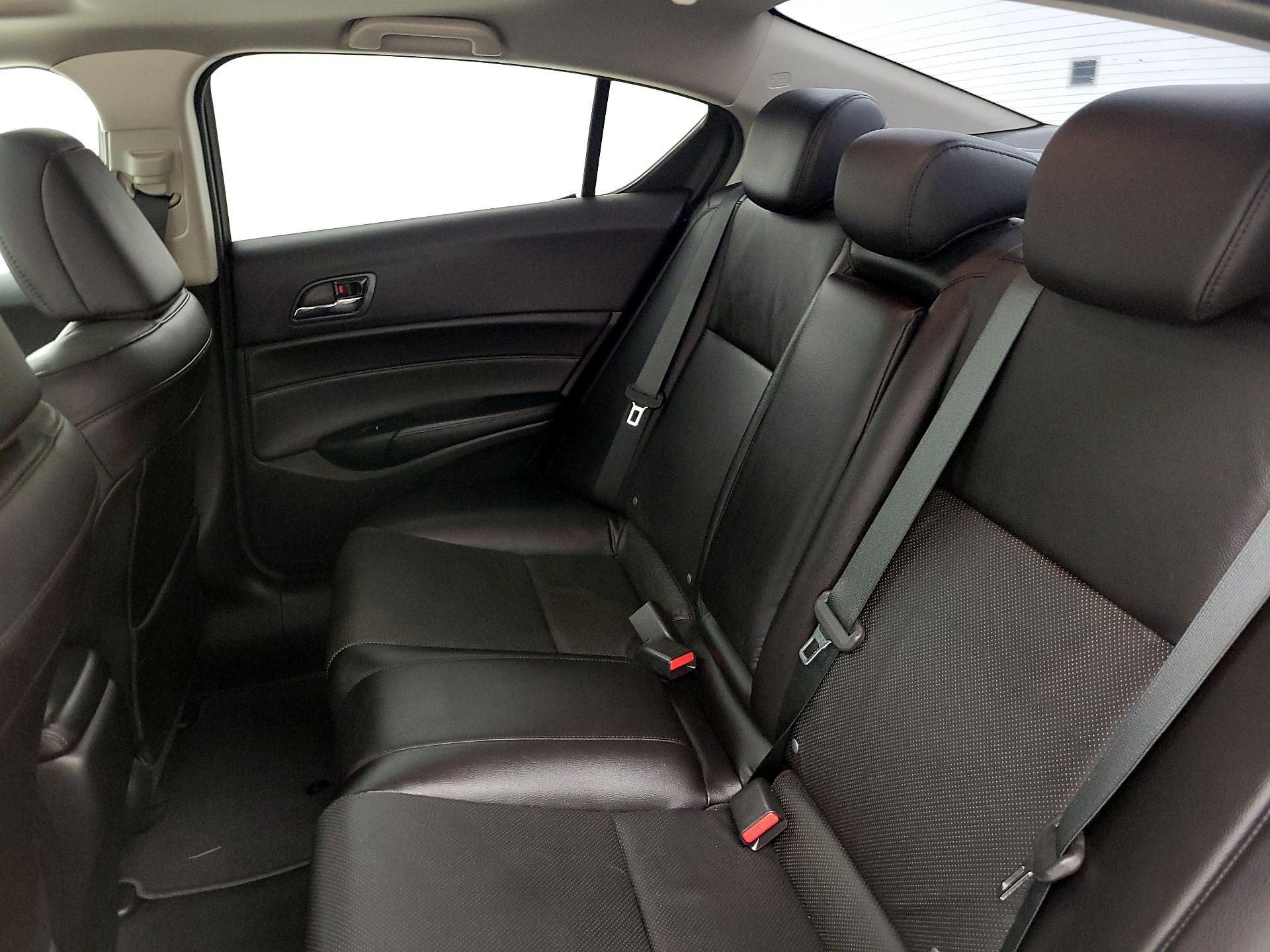 Thumbnail: 2014 Acura ILX - 20