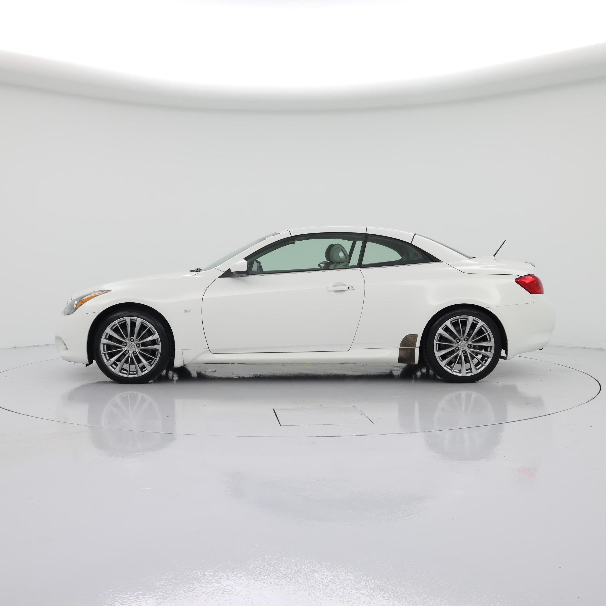 Thumbnail: 2014 INFINITI Q60 - 3