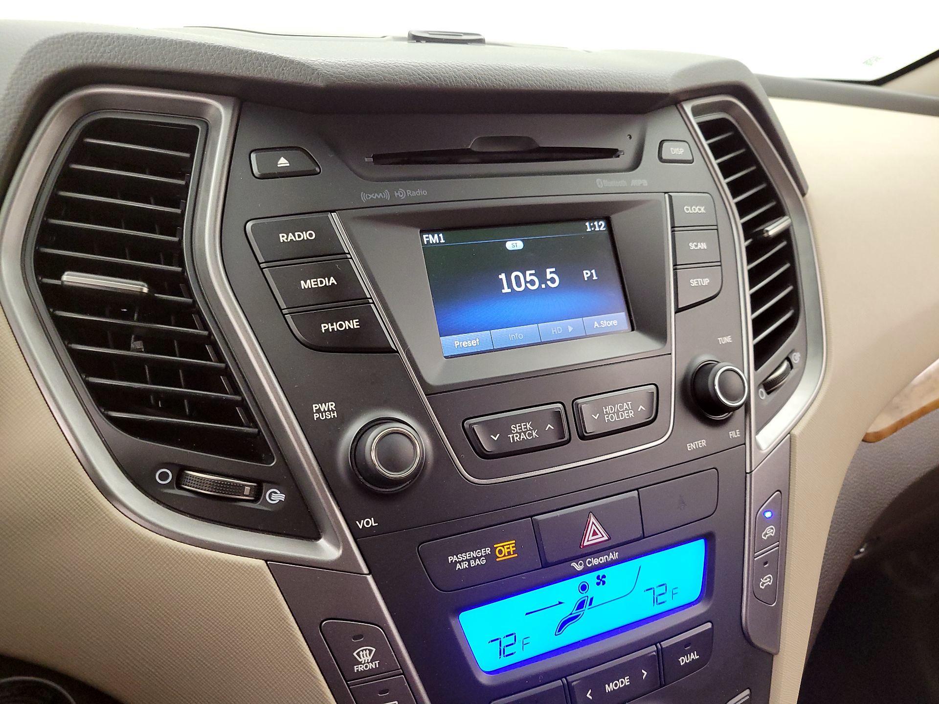 Thumbnail: 2014 Hyundai Santa Fe - 15