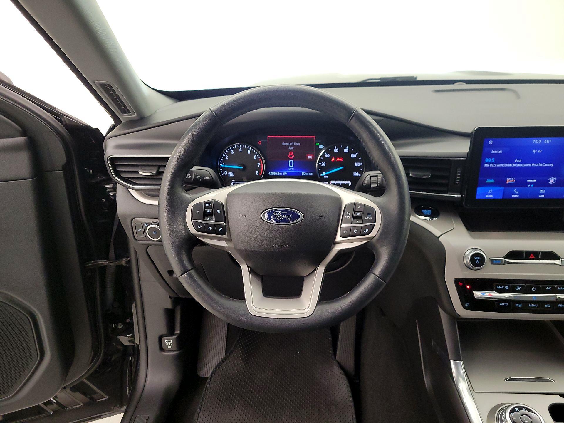 Thumbnail: 2024 Ford Explorer - 10