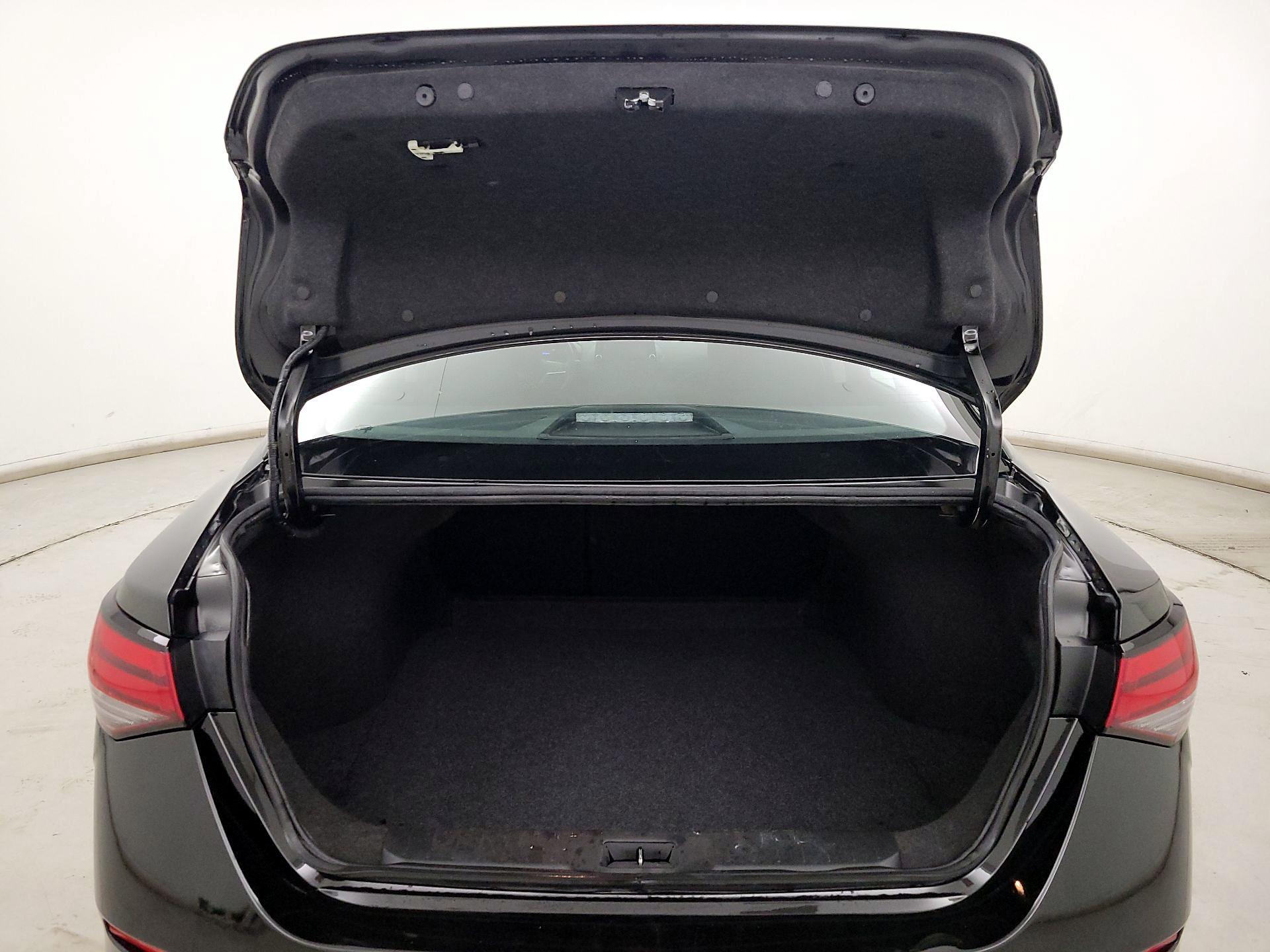 Thumbnail: 2024 Nissan Sentra - 20