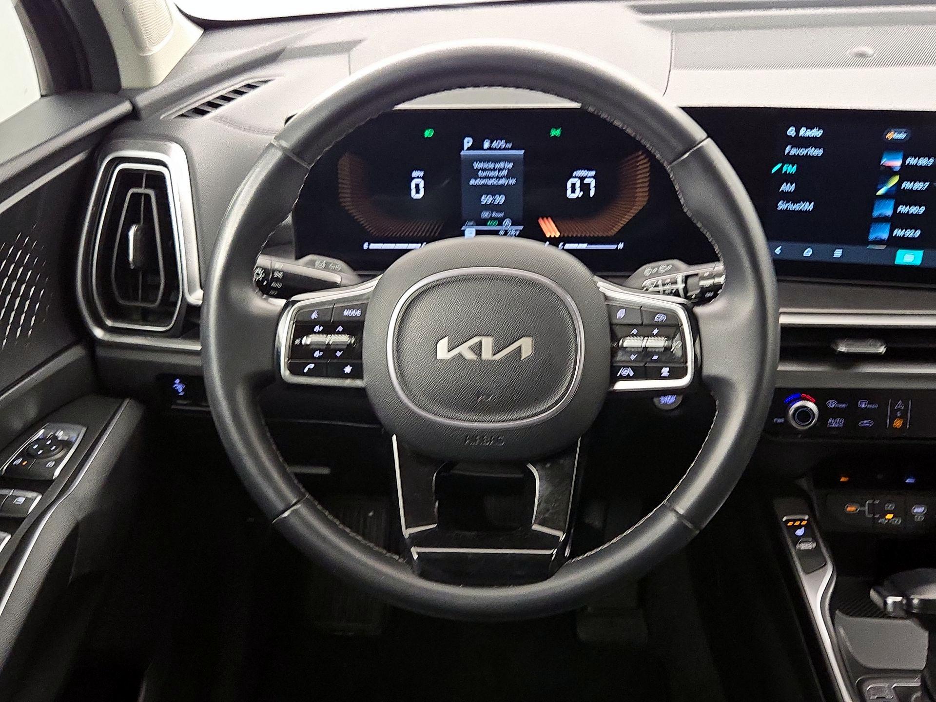 Thumbnail: 2024 Kia Sorento - 10