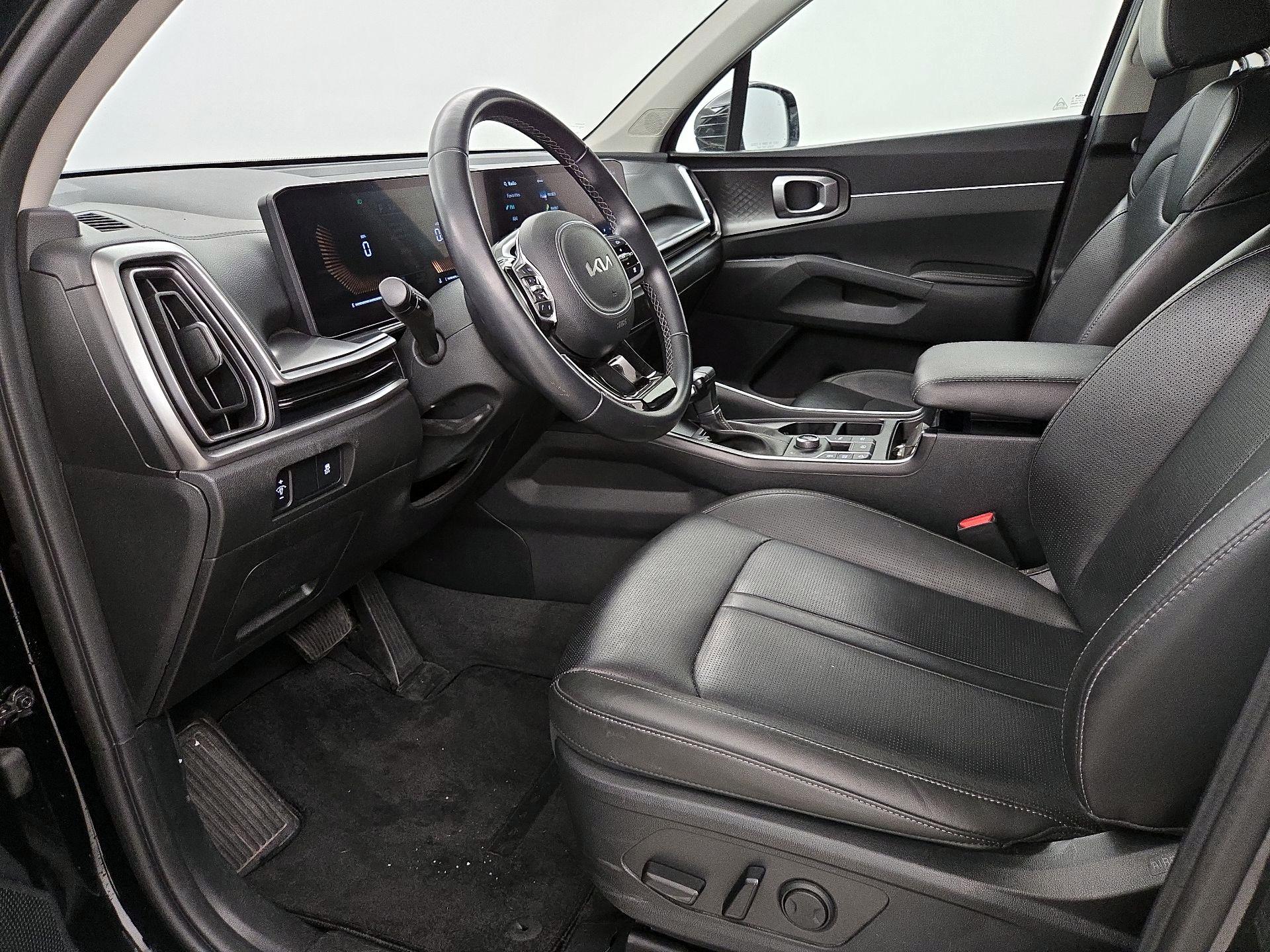 Thumbnail: 2024 Kia Sorento - 11