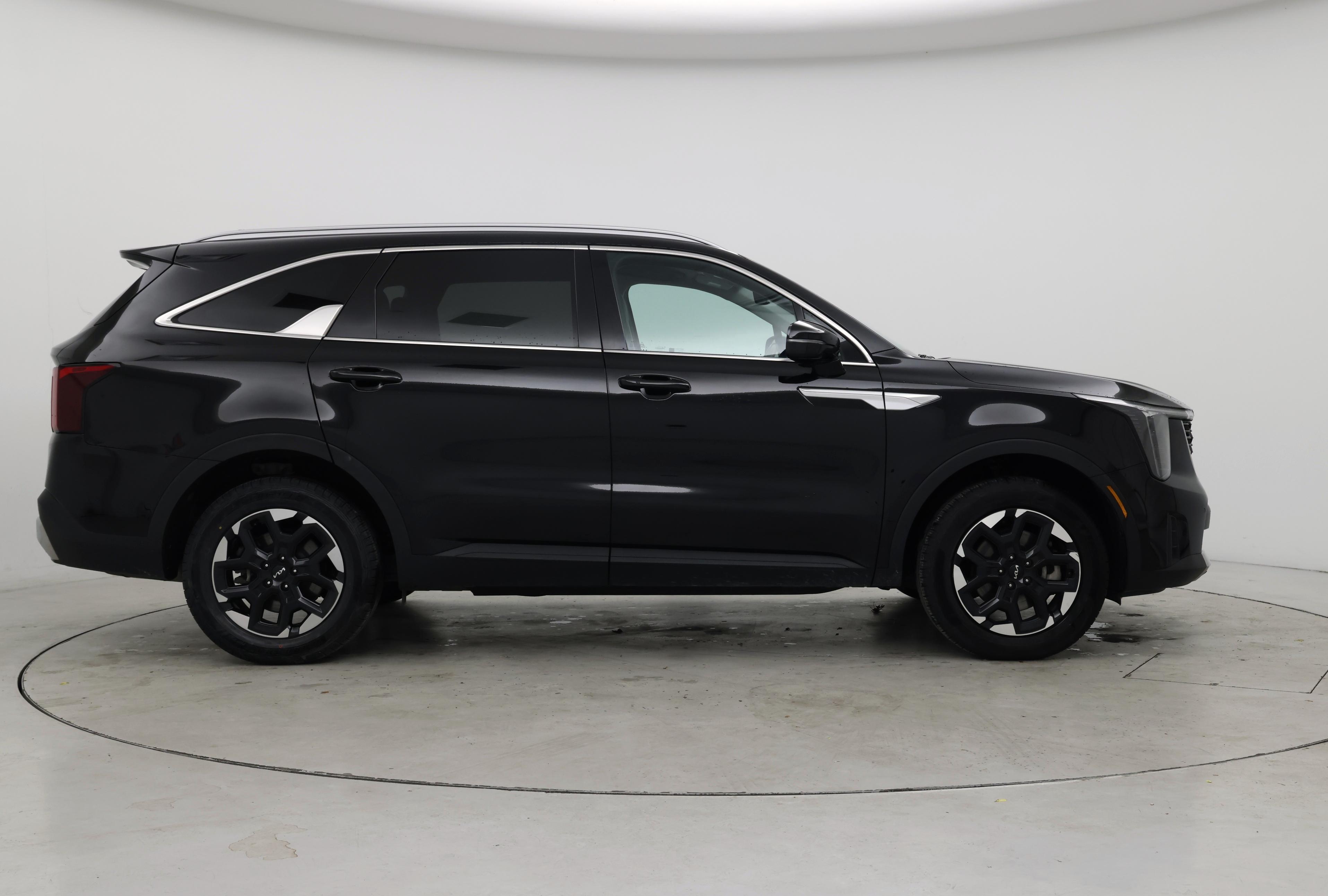 Thumbnail: 2024 Kia Sorento - 7