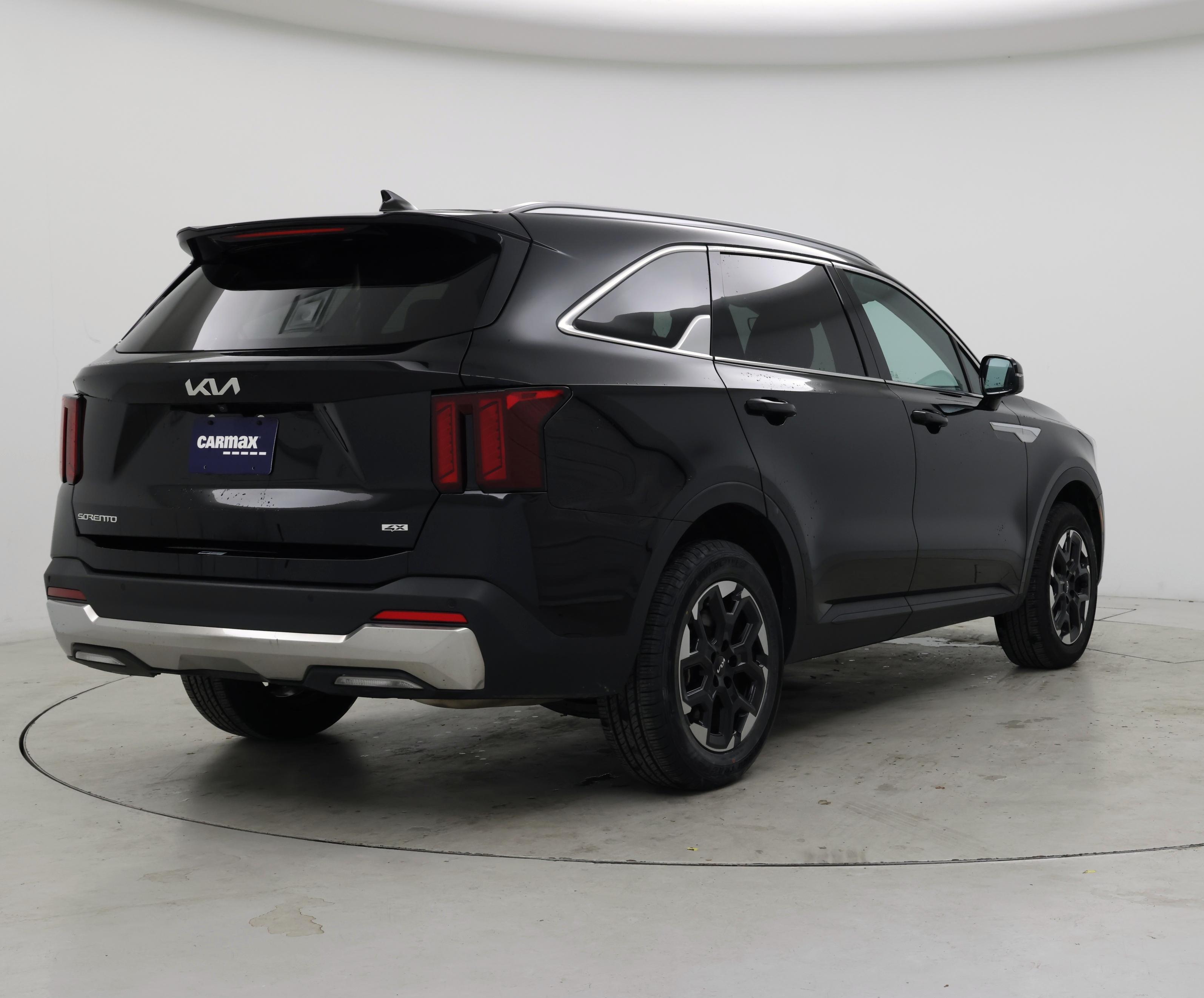 Thumbnail: 2024 Kia Sorento - 8