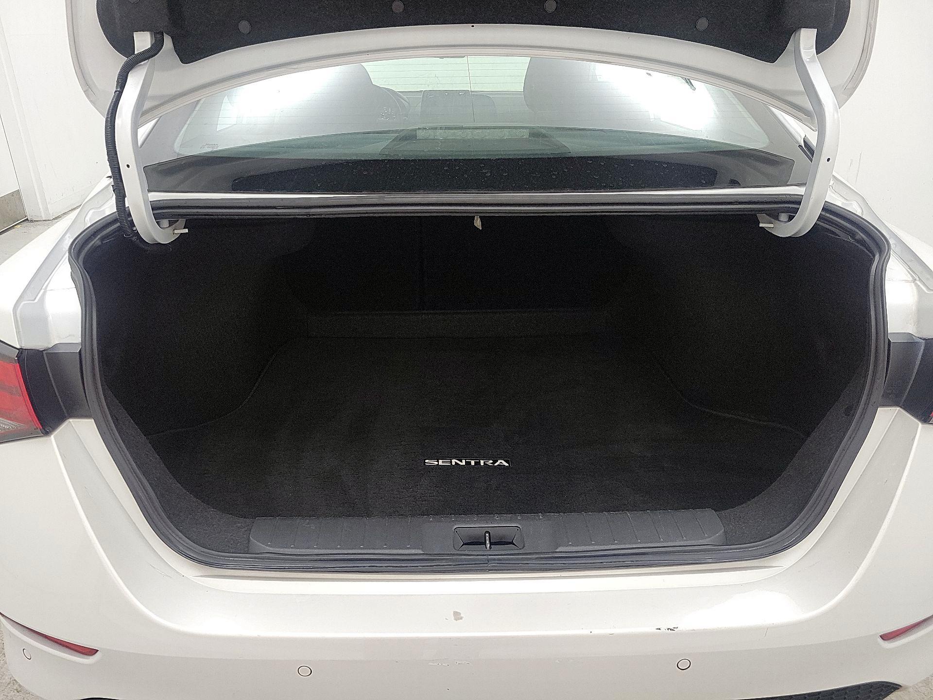 Thumbnail: 2024 Nissan Sentra - 19