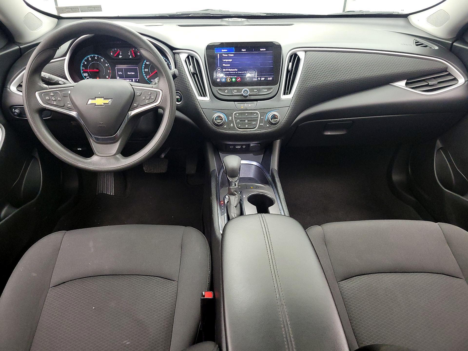 Thumbnail: 2024 Chevrolet Malibu - 9