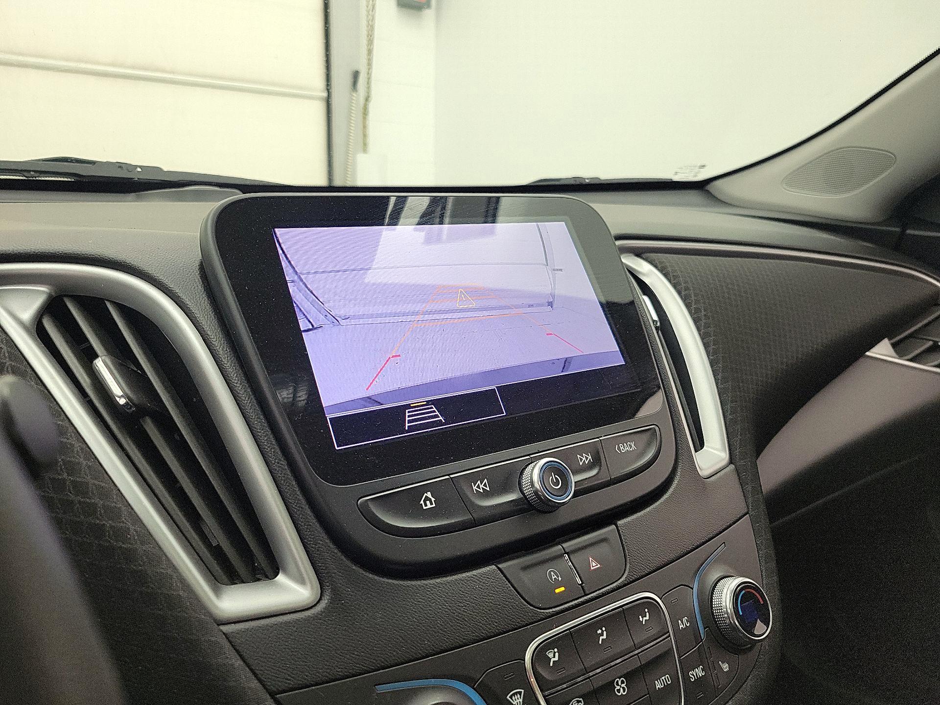 Thumbnail: 2024 Chevrolet Malibu - 13