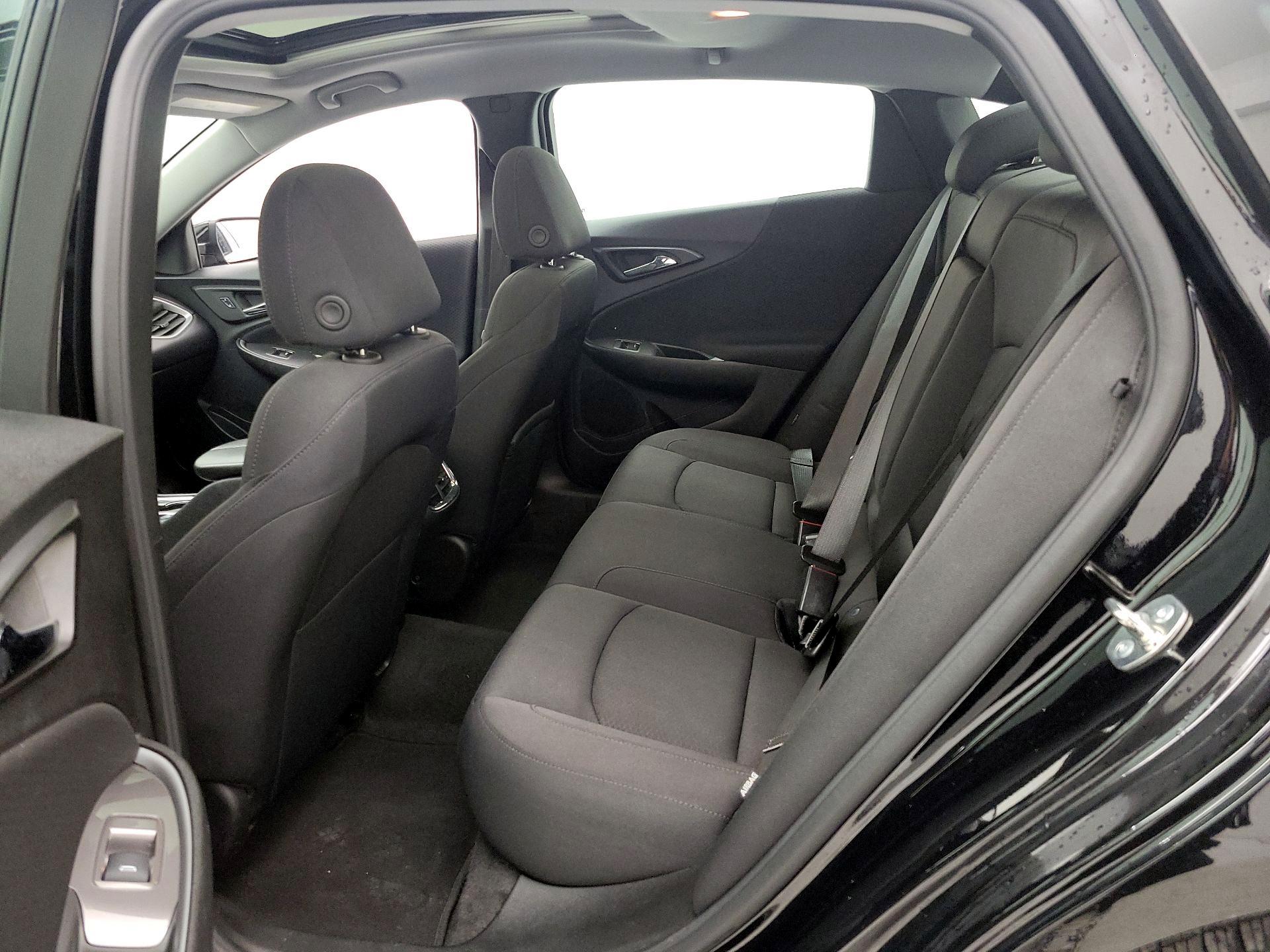 Thumbnail: 2024 Chevrolet Malibu - 18