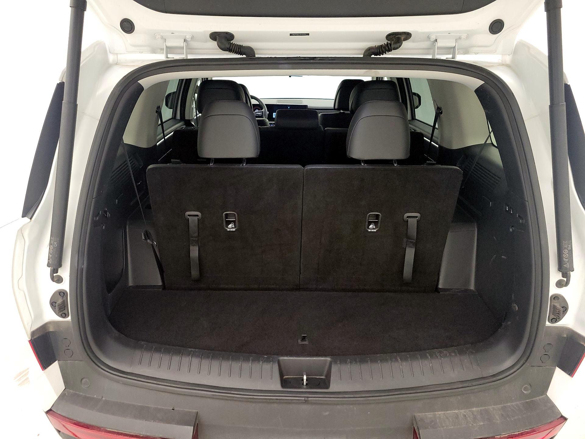 Thumbnail: 2025 Hyundai Santa Fe - 16