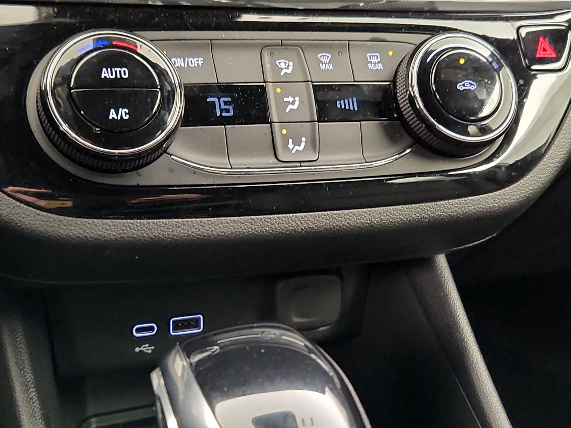 Thumbnail: 2025 Buick Envista - 16