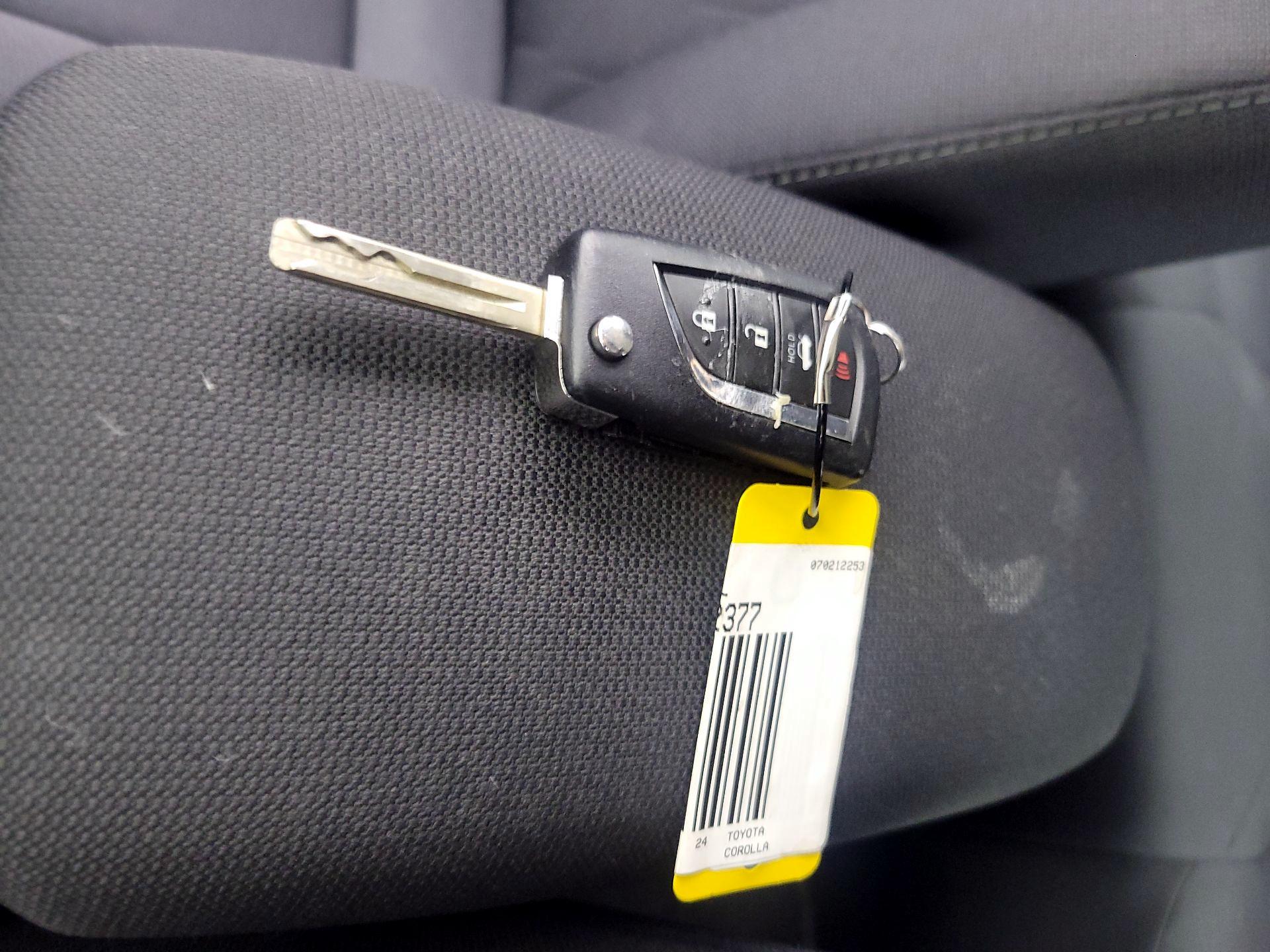 Thumbnail: 2024 Toyota Corolla - 20