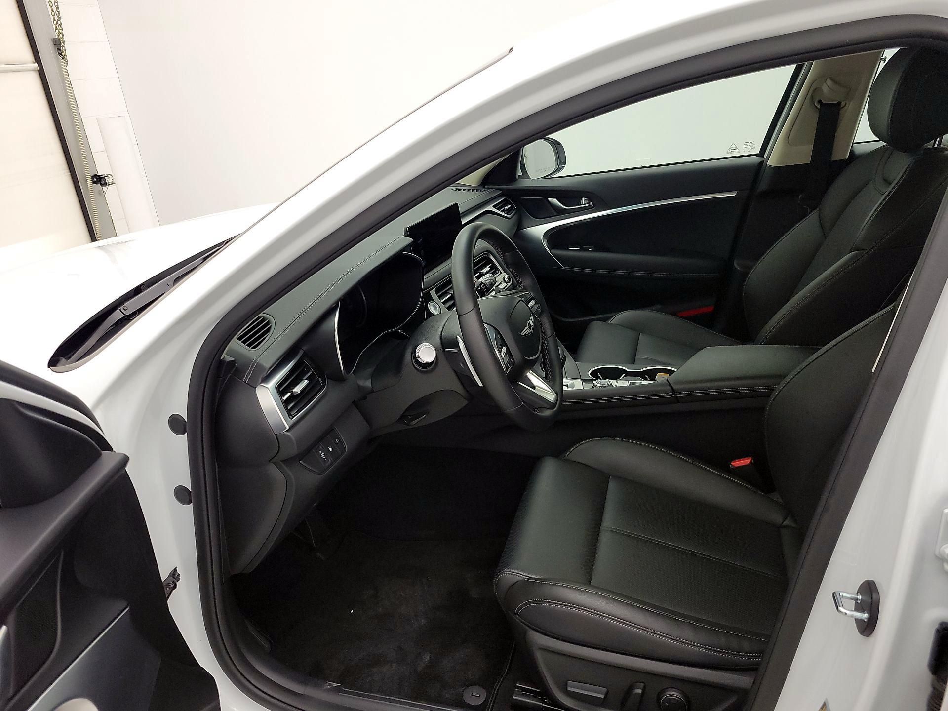 Thumbnail: 2025 Genesis G70 - 11