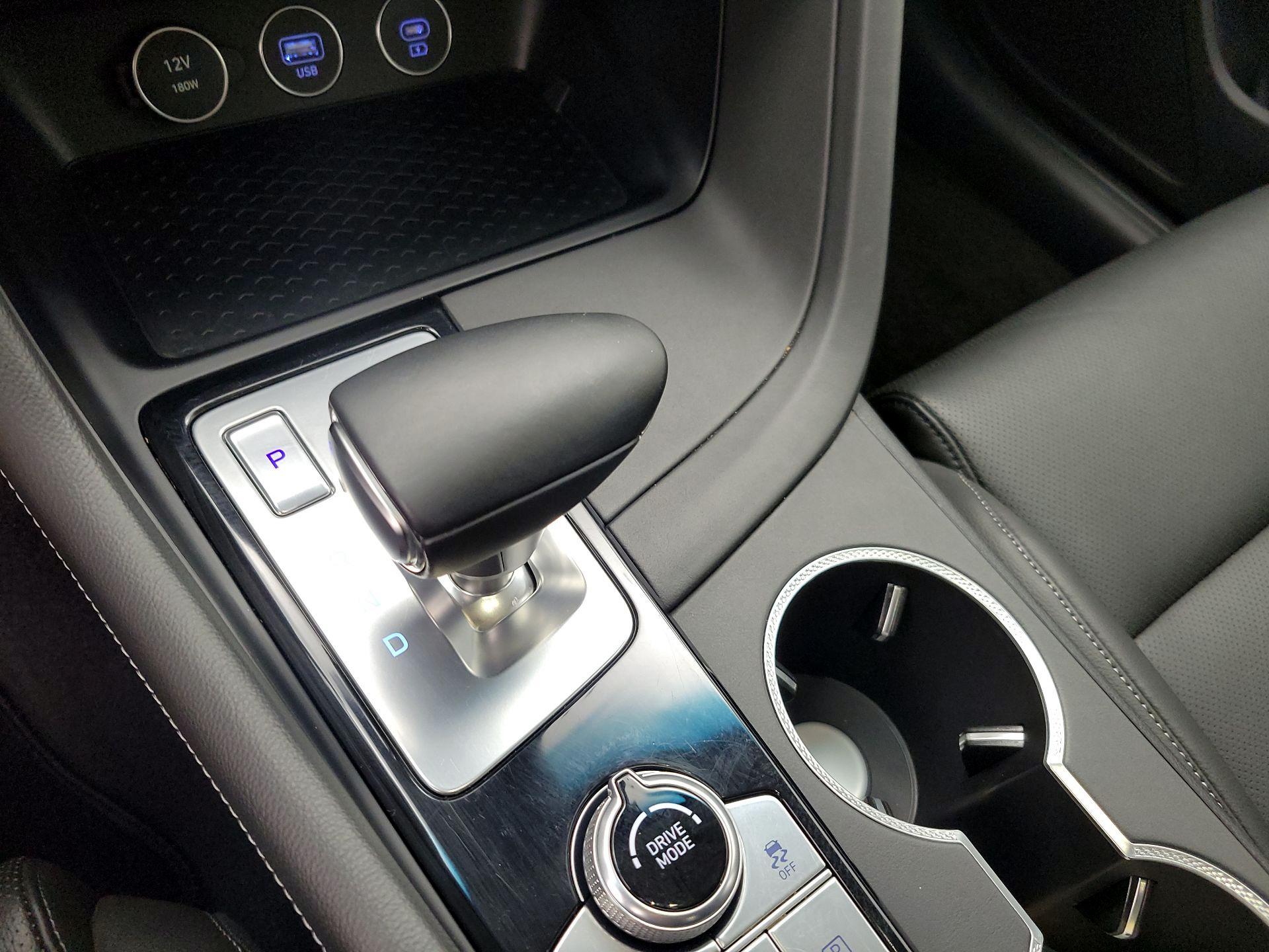 Thumbnail: 2025 Genesis G70 - 17