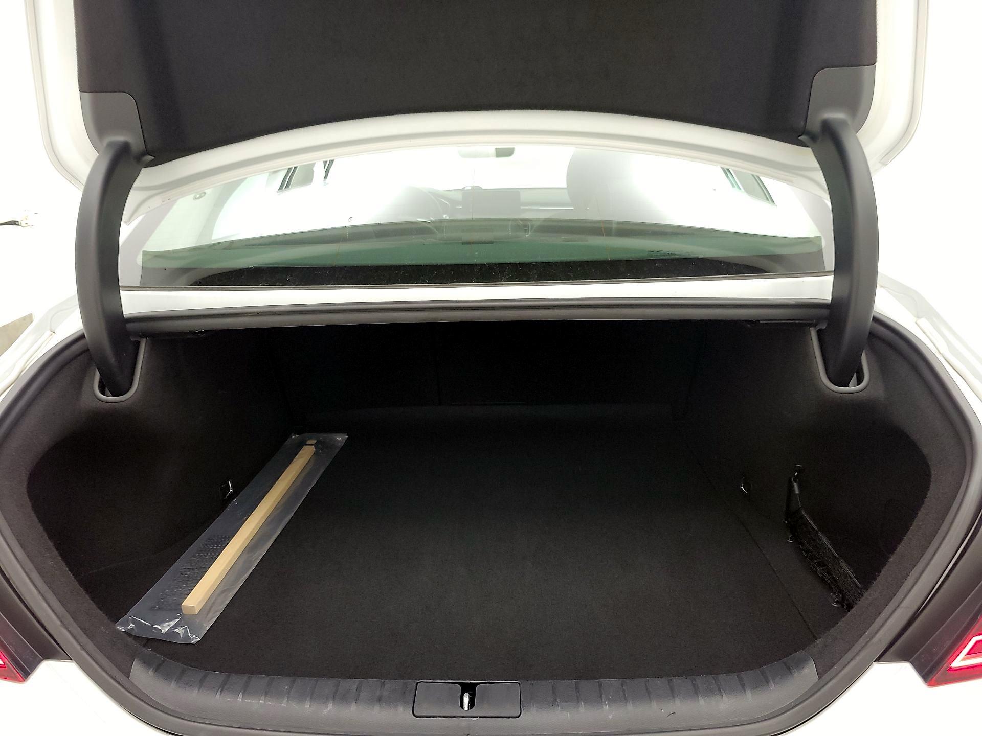 Thumbnail: 2025 Genesis G70 - 20