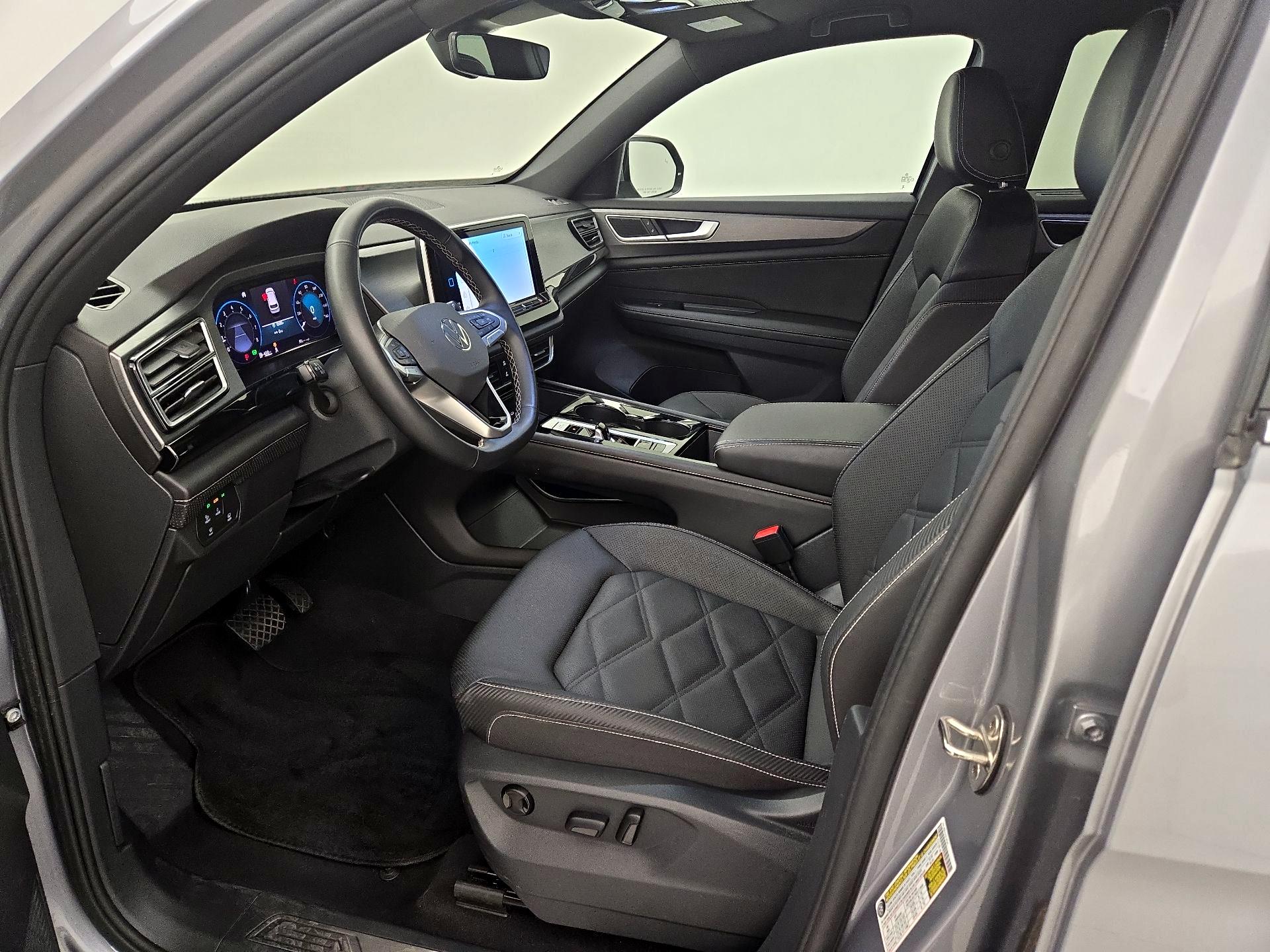 Thumbnail: 2025 Volkswagen Atlas - 11