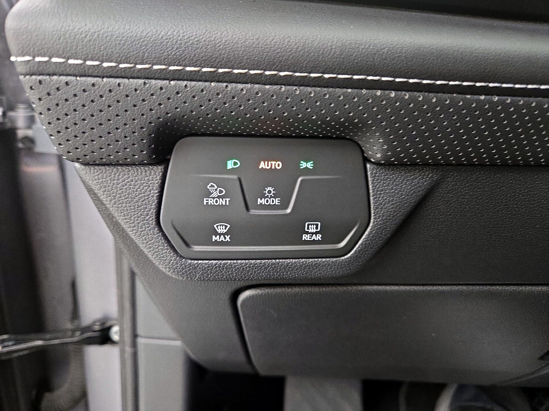 Thumbnail: 2025 Volkswagen Atlas - 13