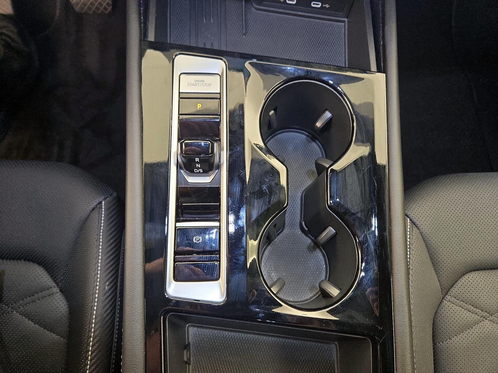 Thumbnail: 2025 Volkswagen Atlas - 17