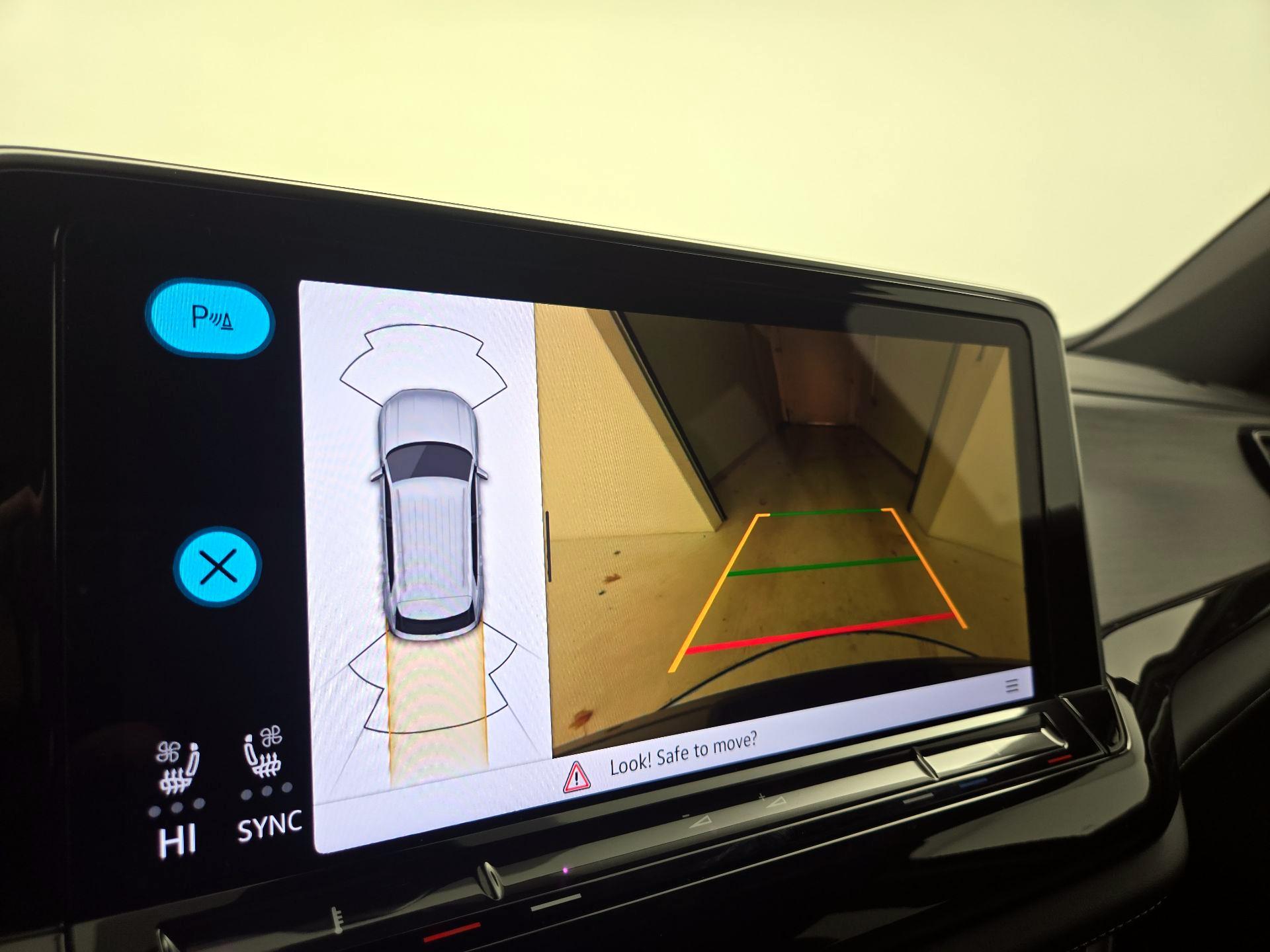 Thumbnail: 2025 Volkswagen Atlas - 14