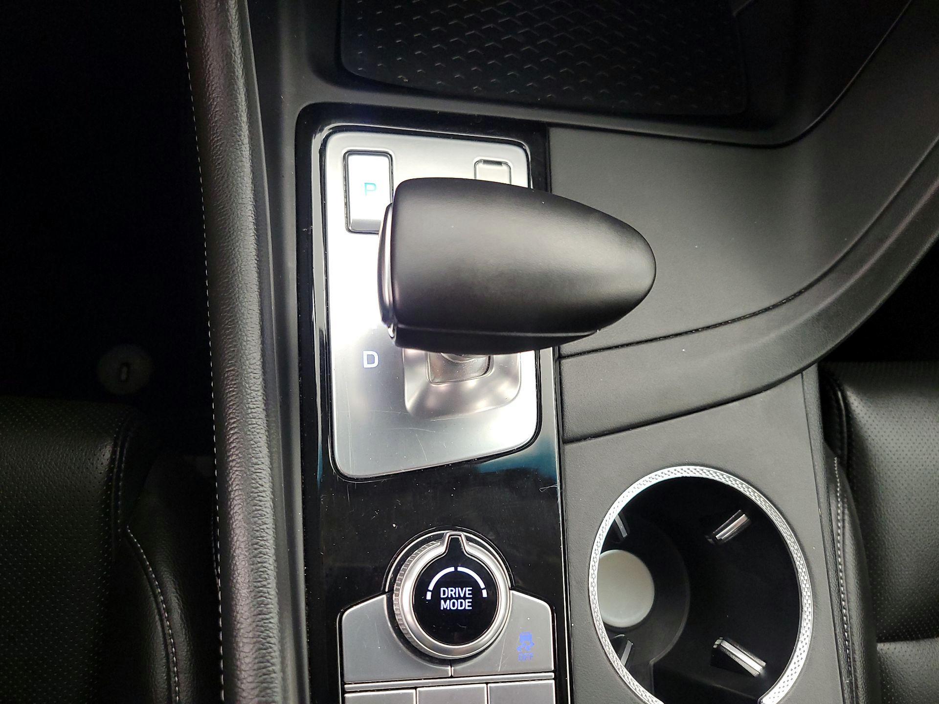 Thumbnail: 2025 Genesis G70 - 18