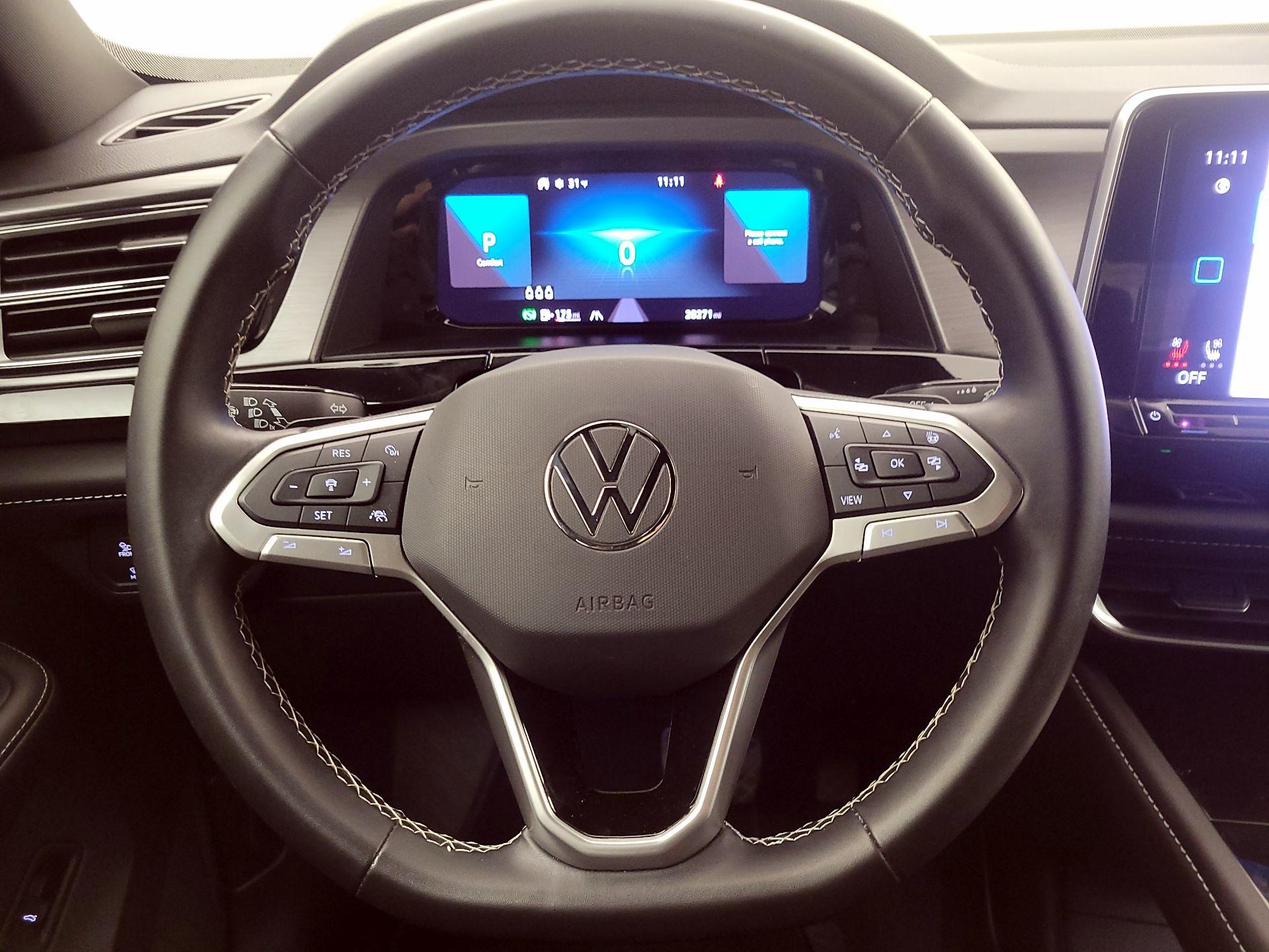 Thumbnail: 2025 Volkswagen Atlas - 10