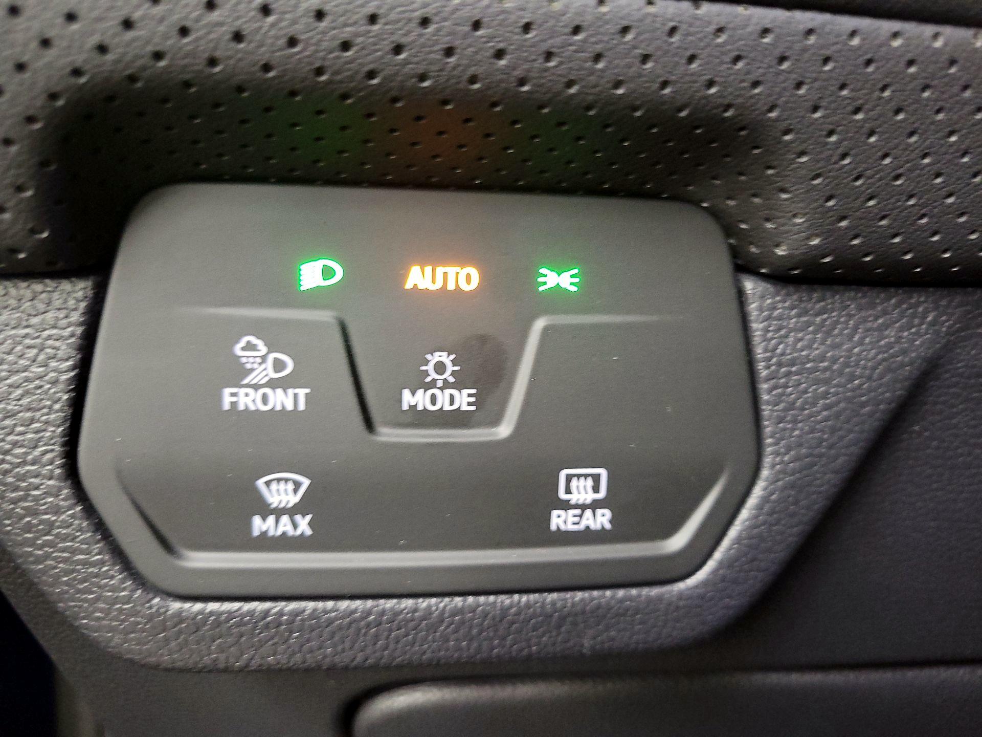 Thumbnail: 2025 Volkswagen Atlas - 13