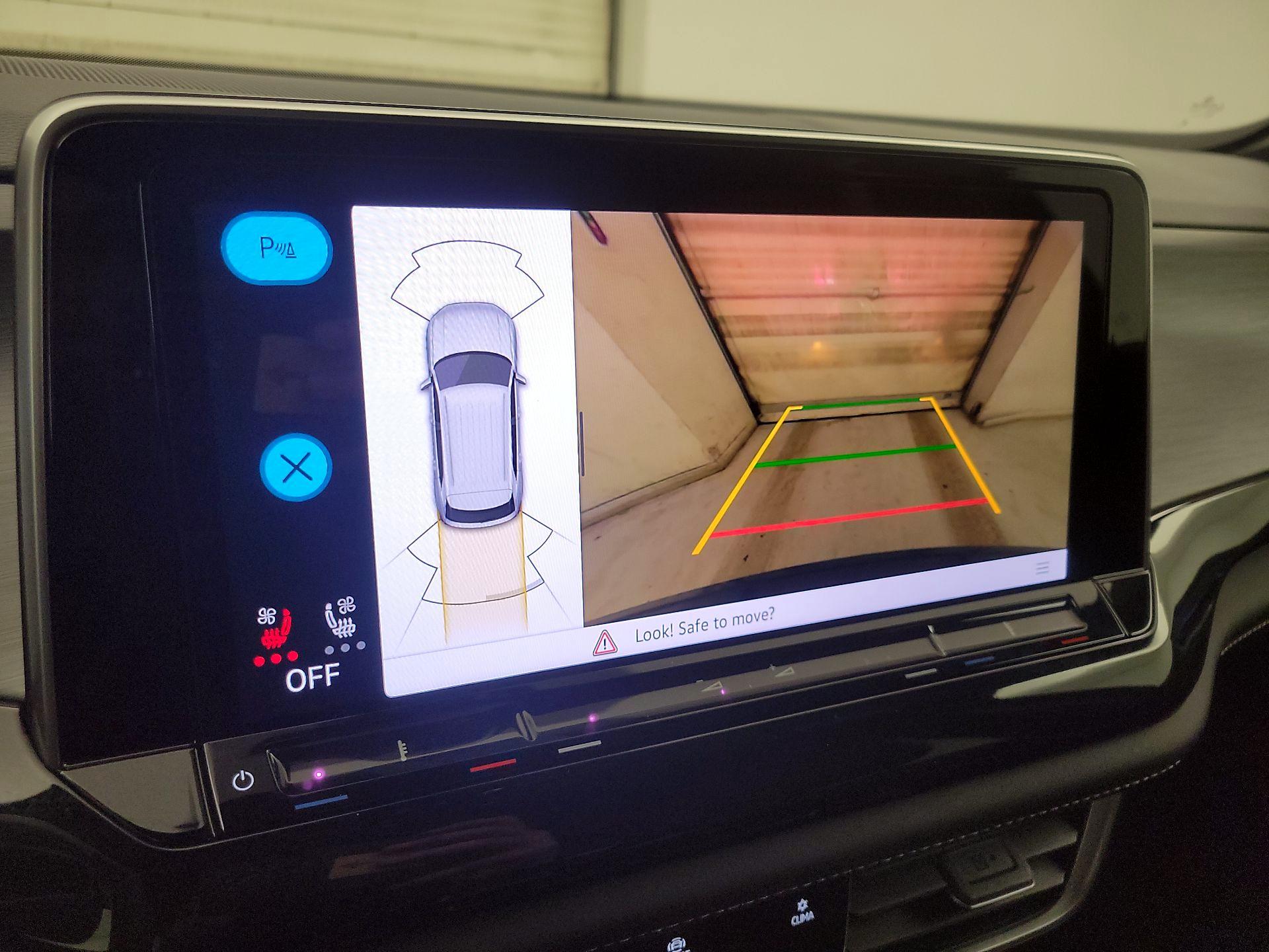 Thumbnail: 2025 Volkswagen Atlas - 14