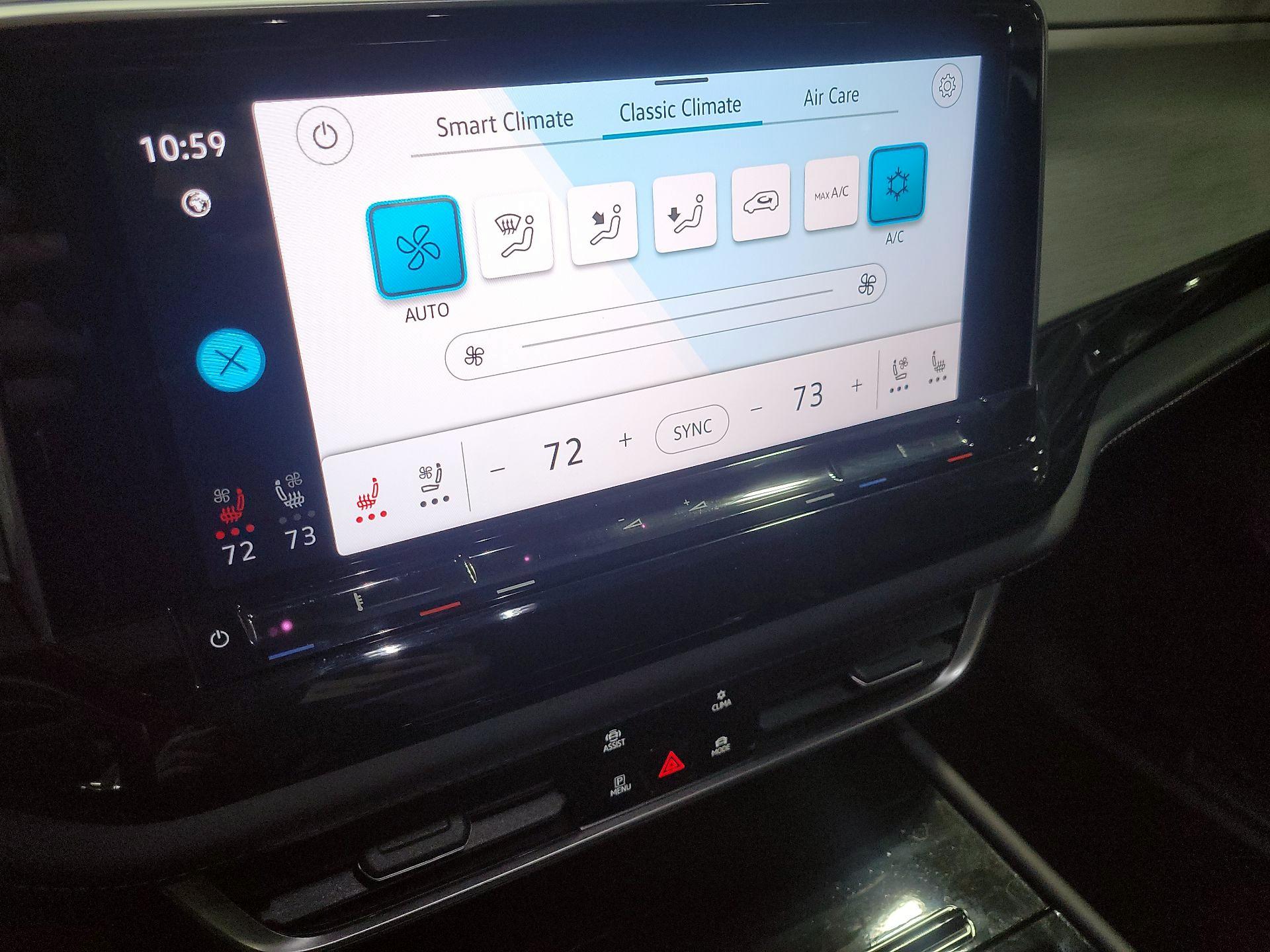 Thumbnail: 2025 Volkswagen Atlas - 16