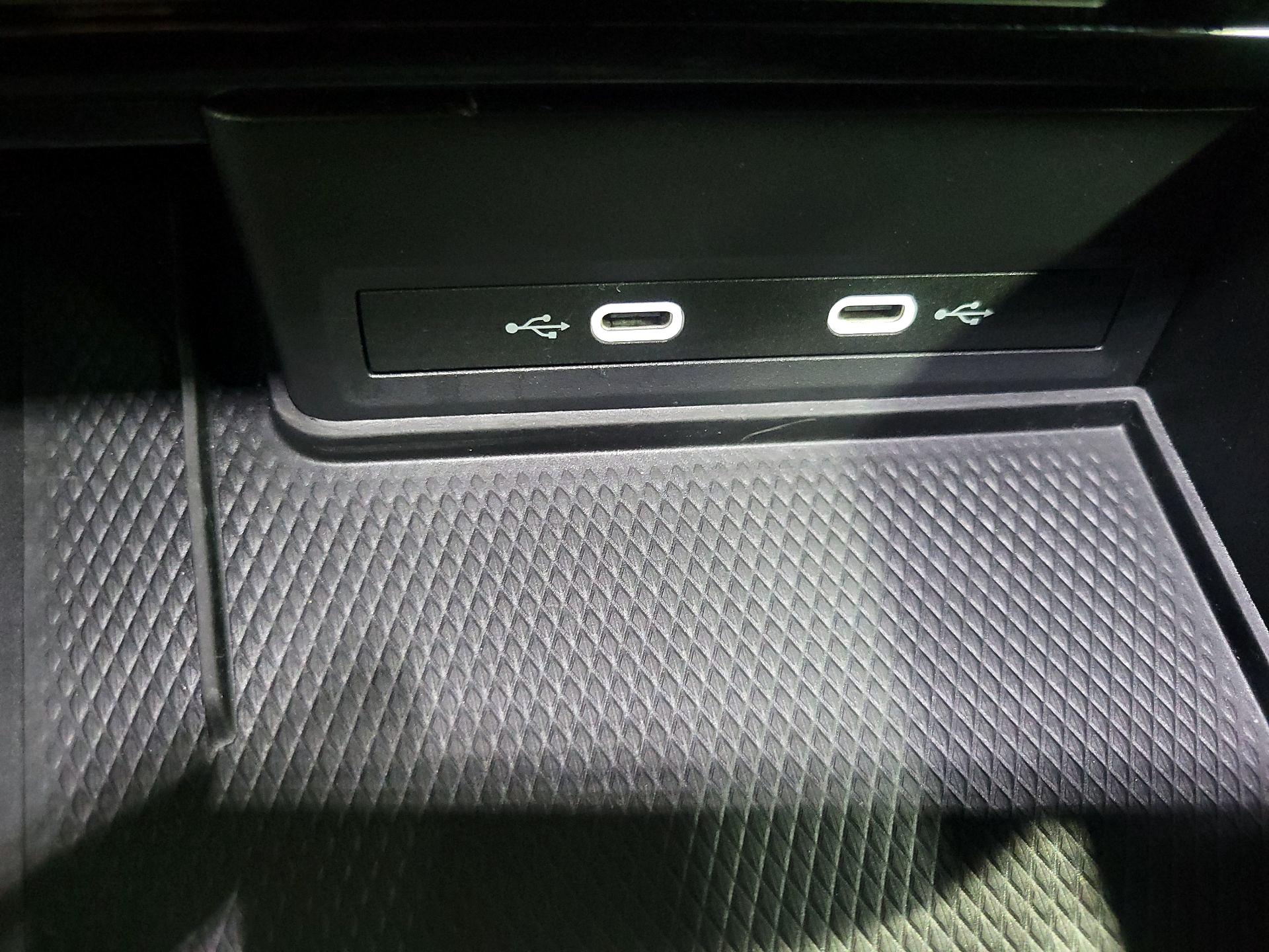 Thumbnail: 2025 Volkswagen Atlas - 18