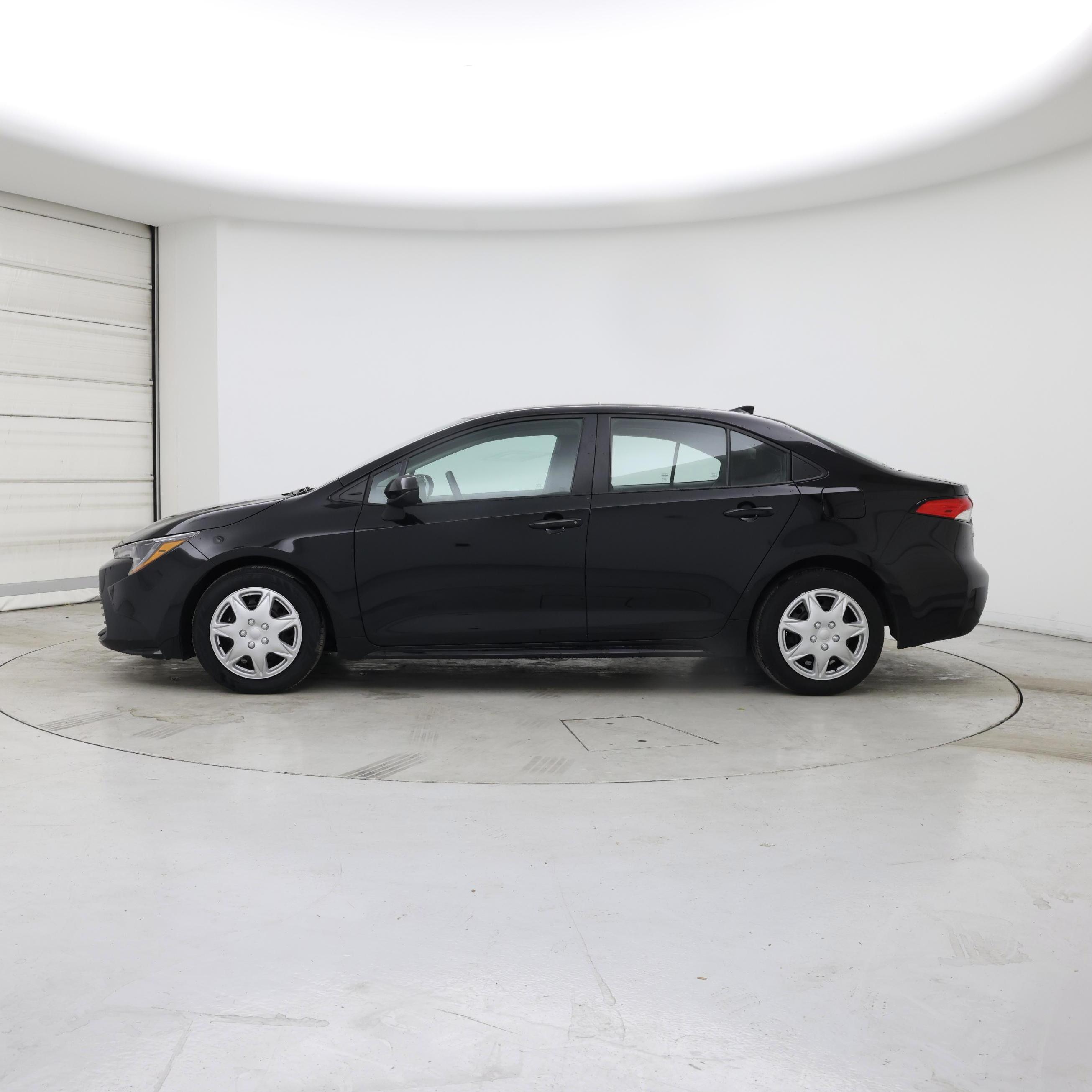 Thumbnail: 2024 Toyota Corolla - 3