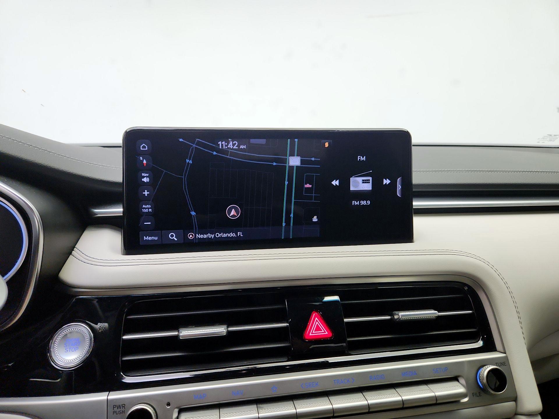 Thumbnail: 2025 Genesis G70 - 14