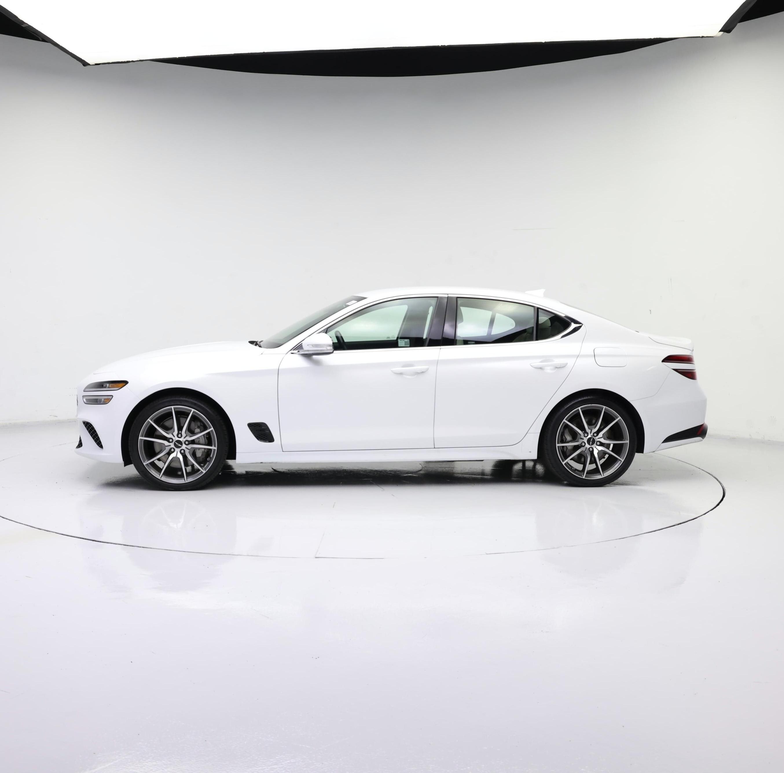 Thumbnail: 2025 Genesis G70 - 3