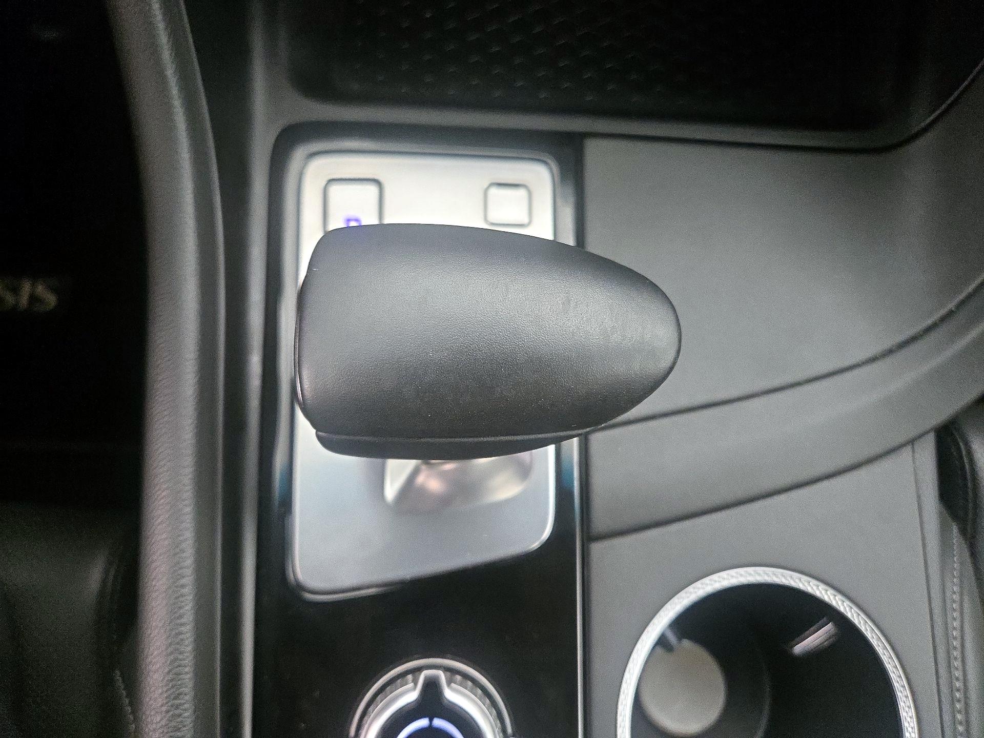 Thumbnail: 2025 Genesis G70 - 18