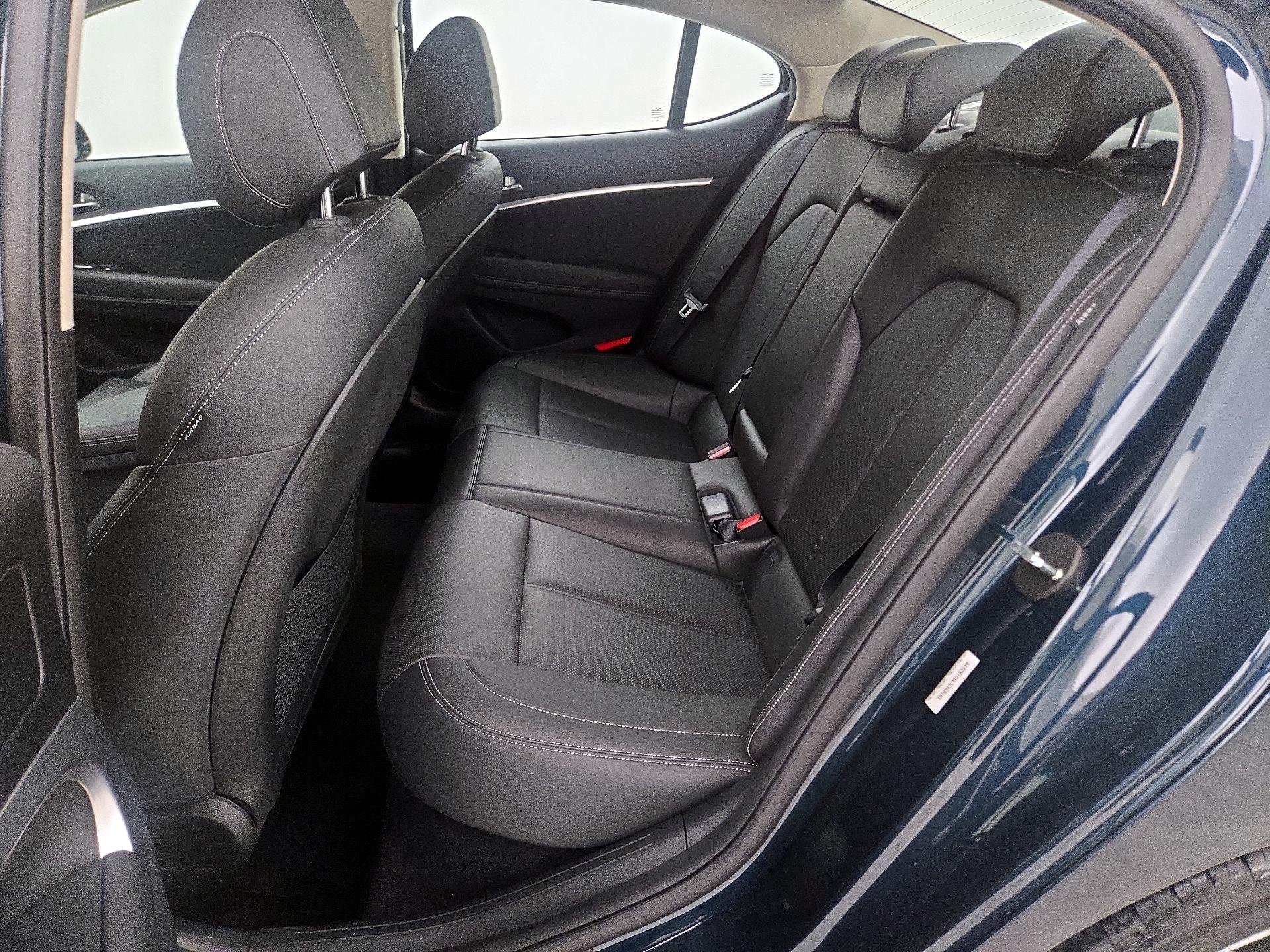 Thumbnail: 2025 Genesis G70 - 20