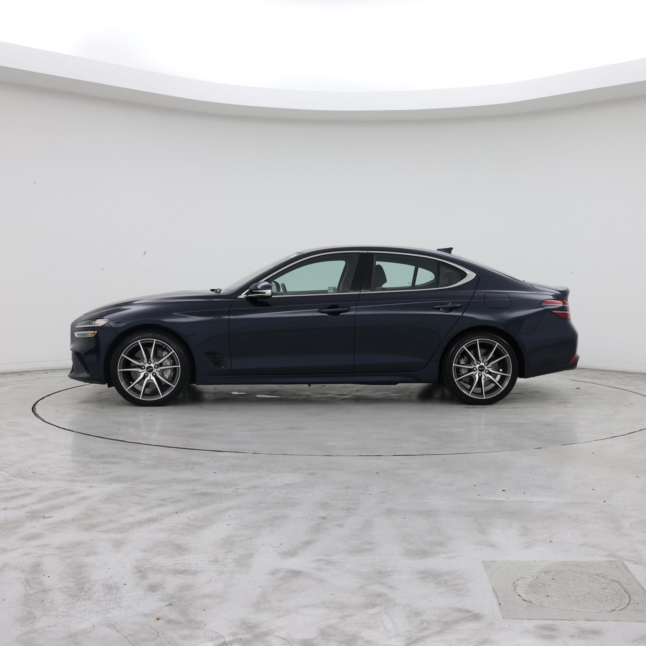 Thumbnail: 2025 Genesis G70 - 3