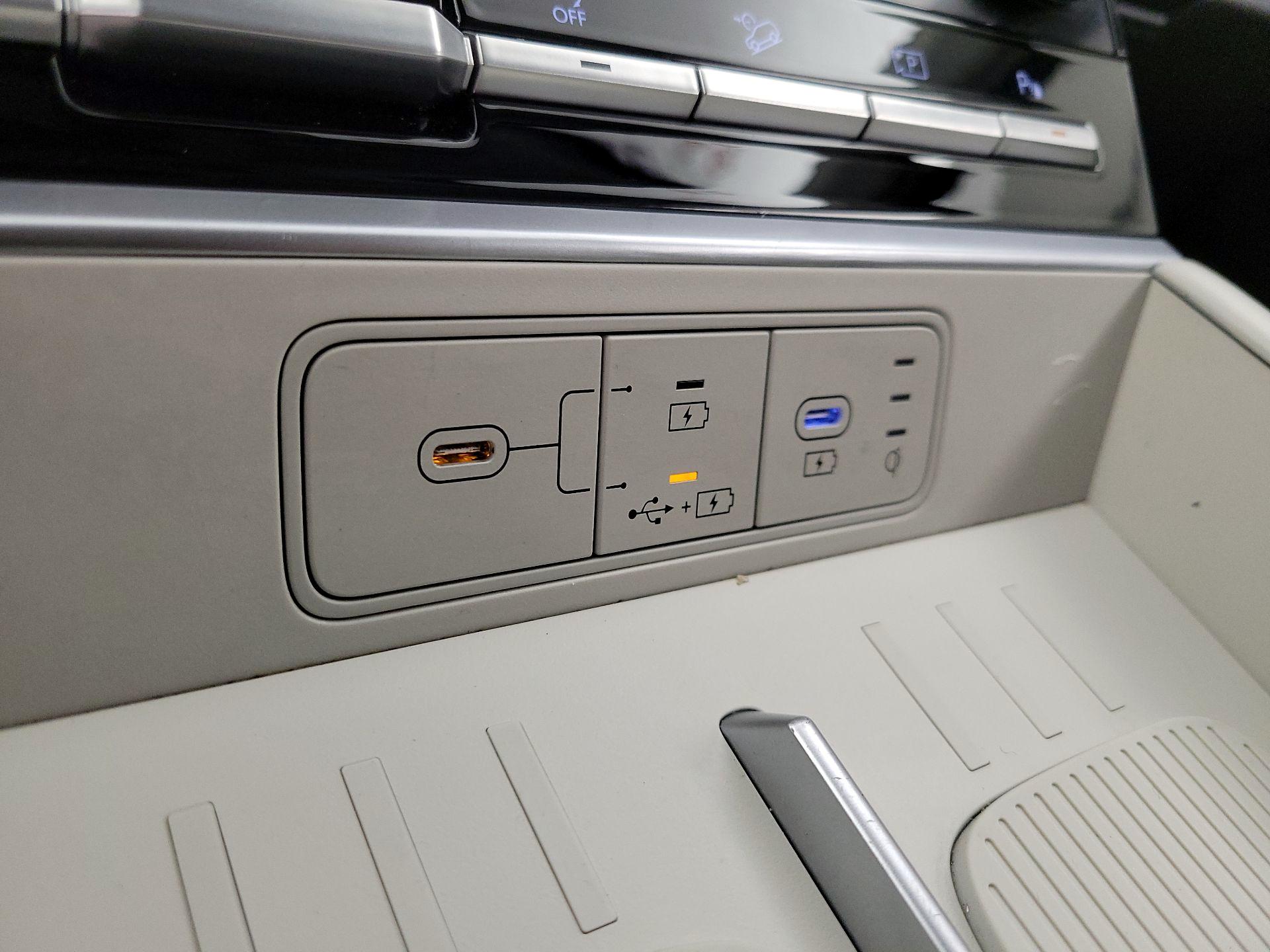 Thumbnail: 2025 Hyundai Santa Fe - 18