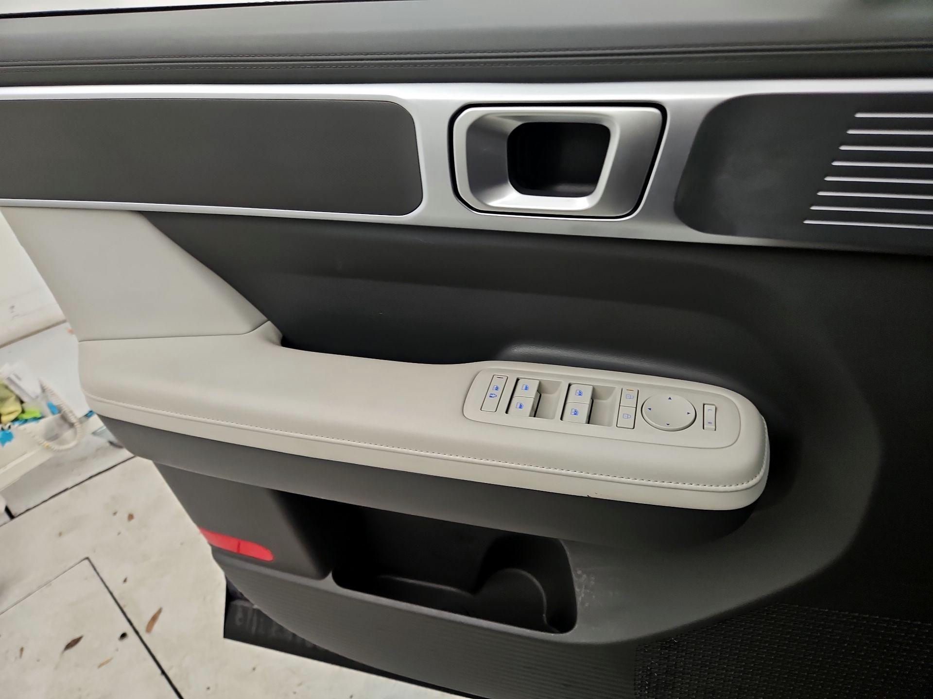 Thumbnail: 2025 Hyundai Santa Fe - 12