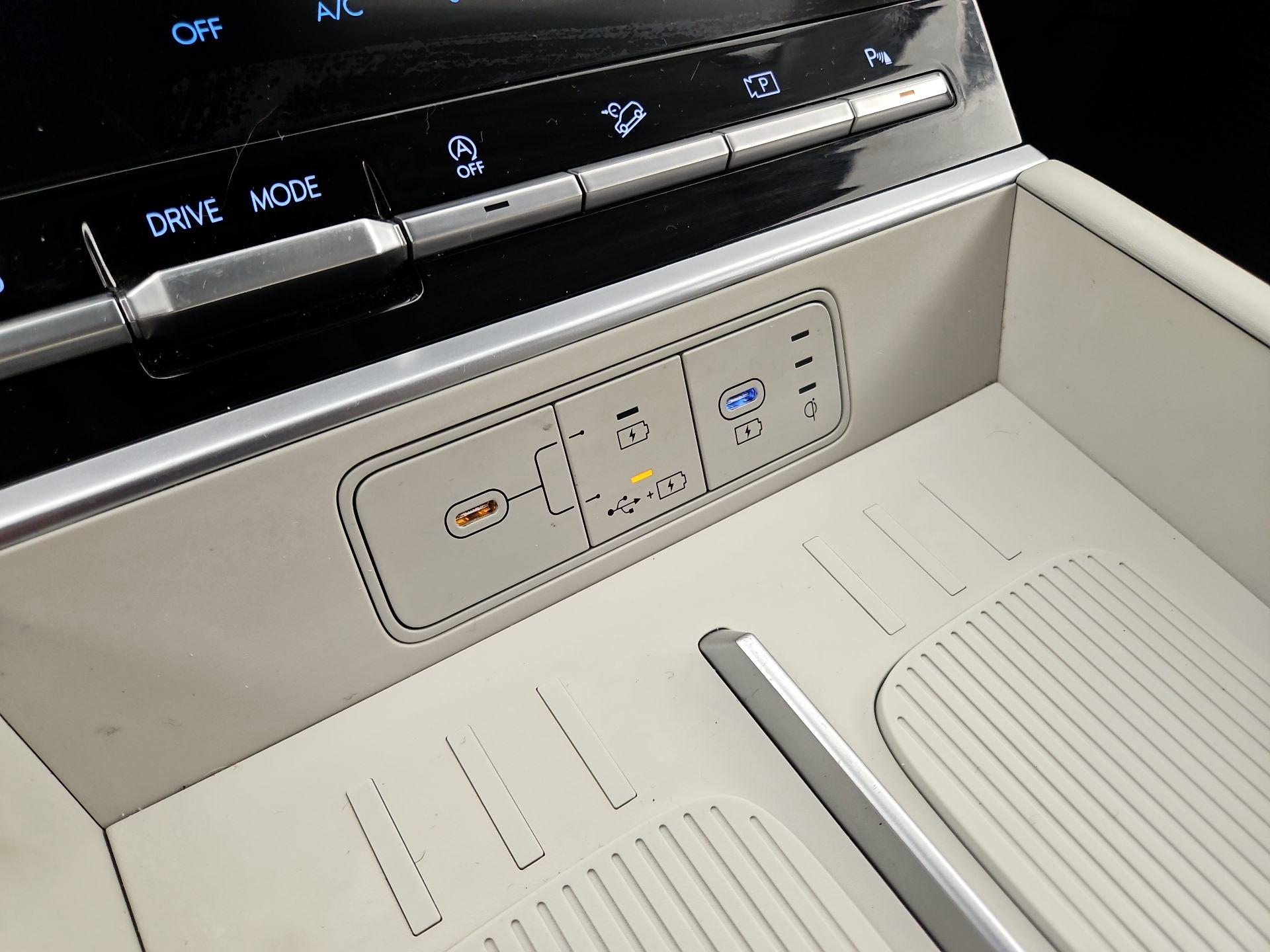 Thumbnail: 2025 Hyundai Santa Fe - 18