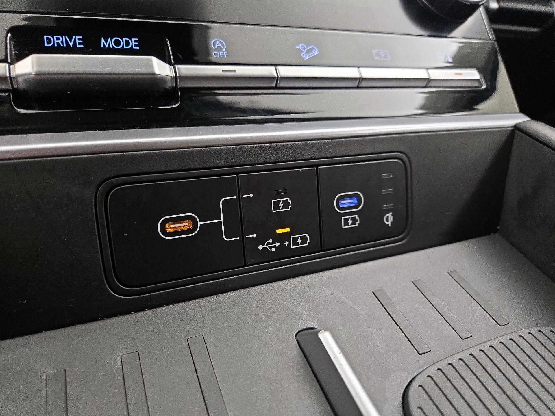 Thumbnail: 2025 Hyundai Santa Fe - 18