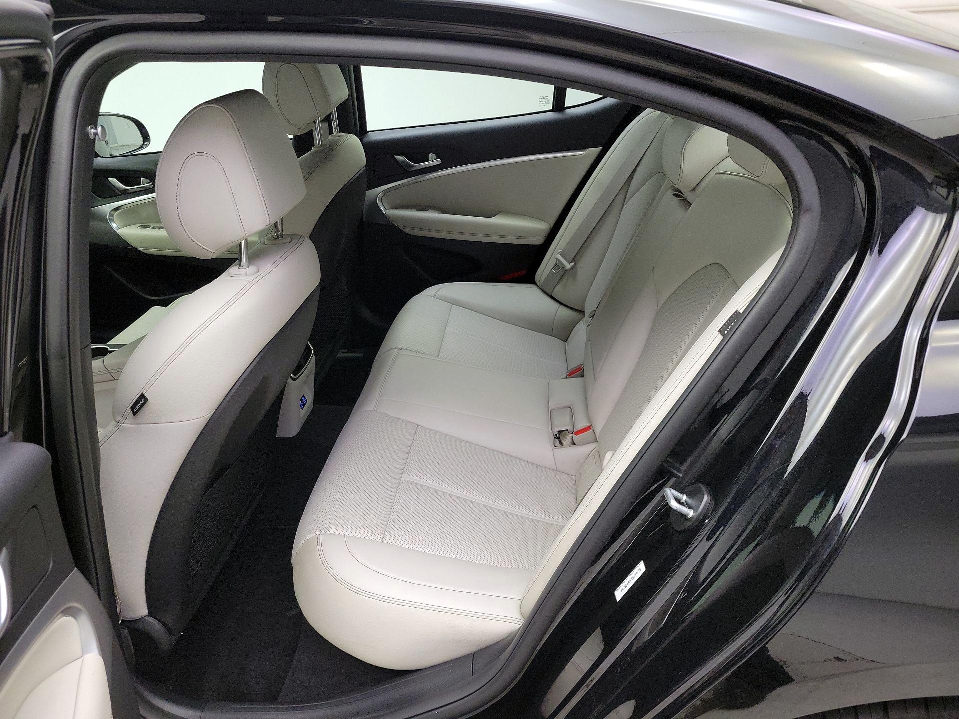 Thumbnail: 2025 Genesis G70 - 20