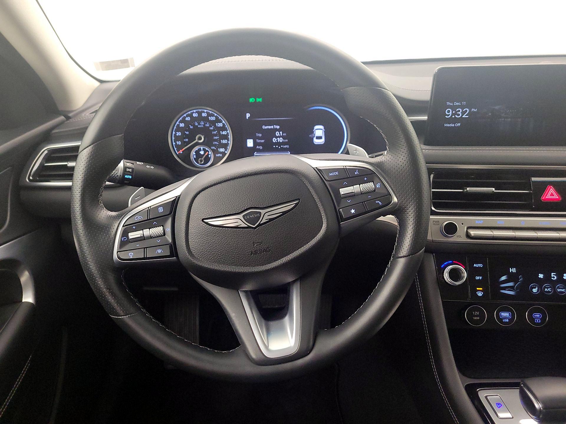 Thumbnail: 2025 Genesis G70 - 10