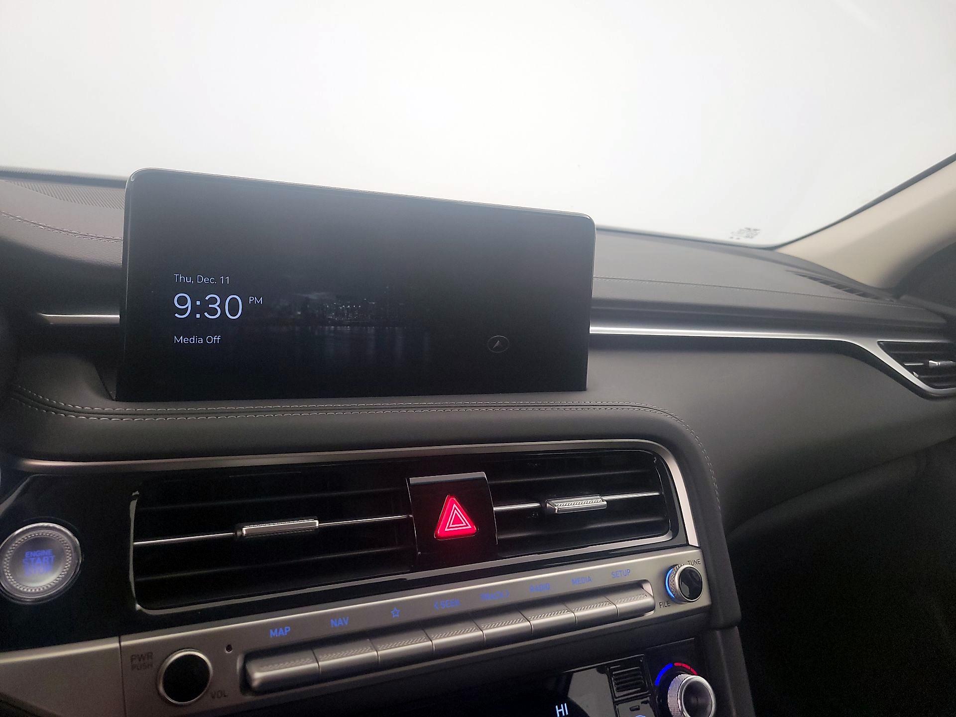 Thumbnail: 2025 Genesis G70 - 15